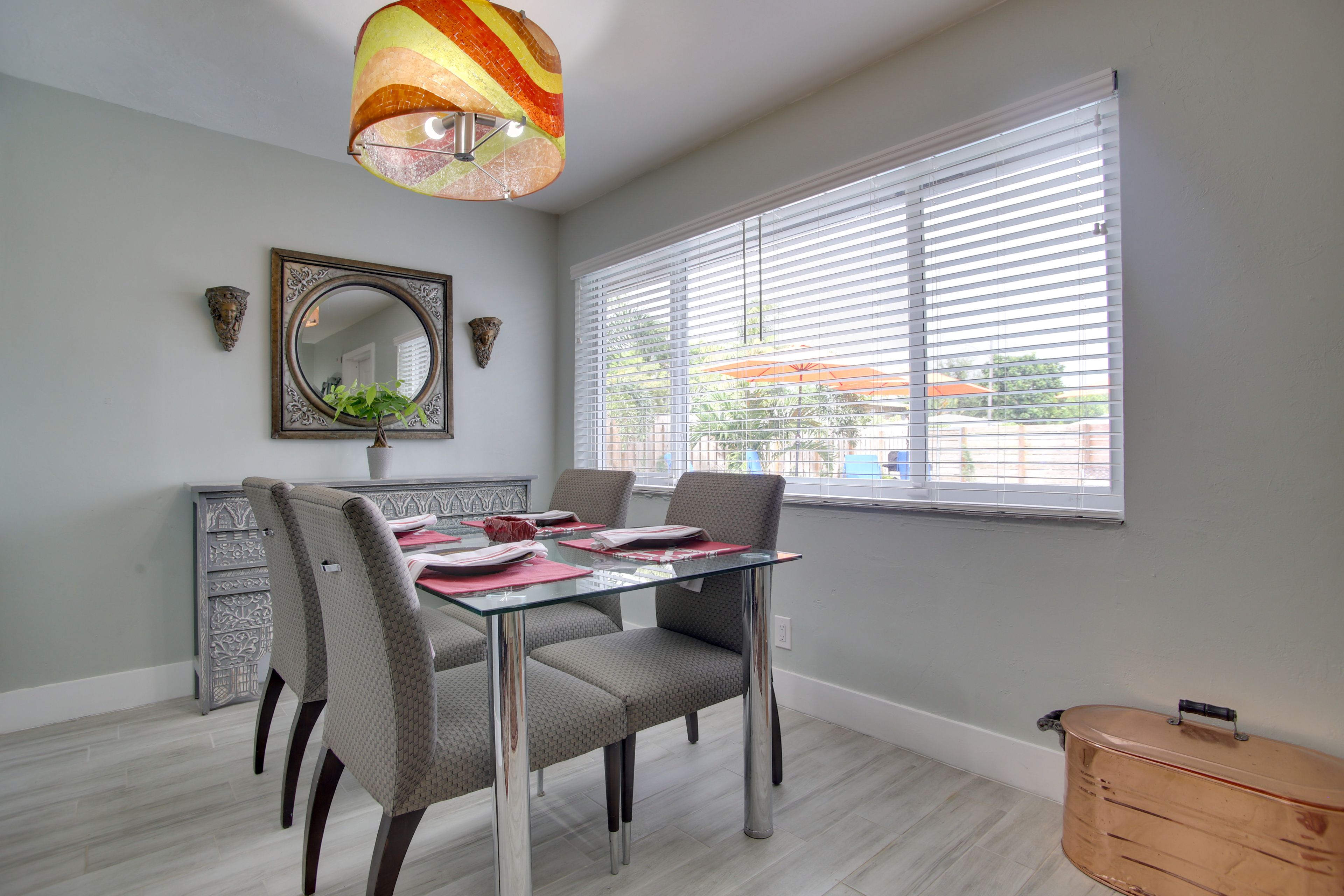 Dining Table | Modern Decor | Central A/C | Free WiFi