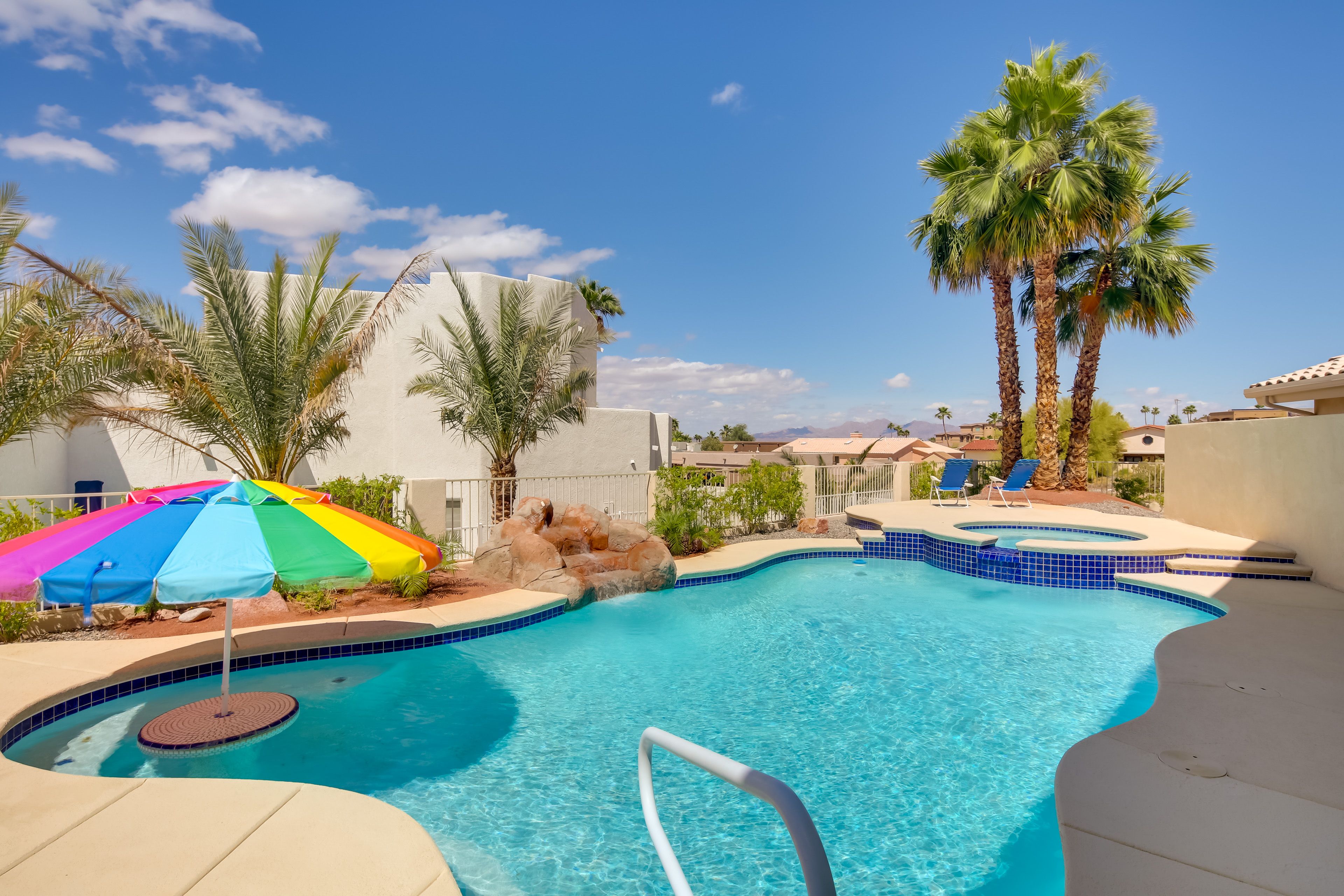 Lake Havasu City Vacation Rental | 3BR | 3BA | 2,200 Sq Ft | Stairs Required