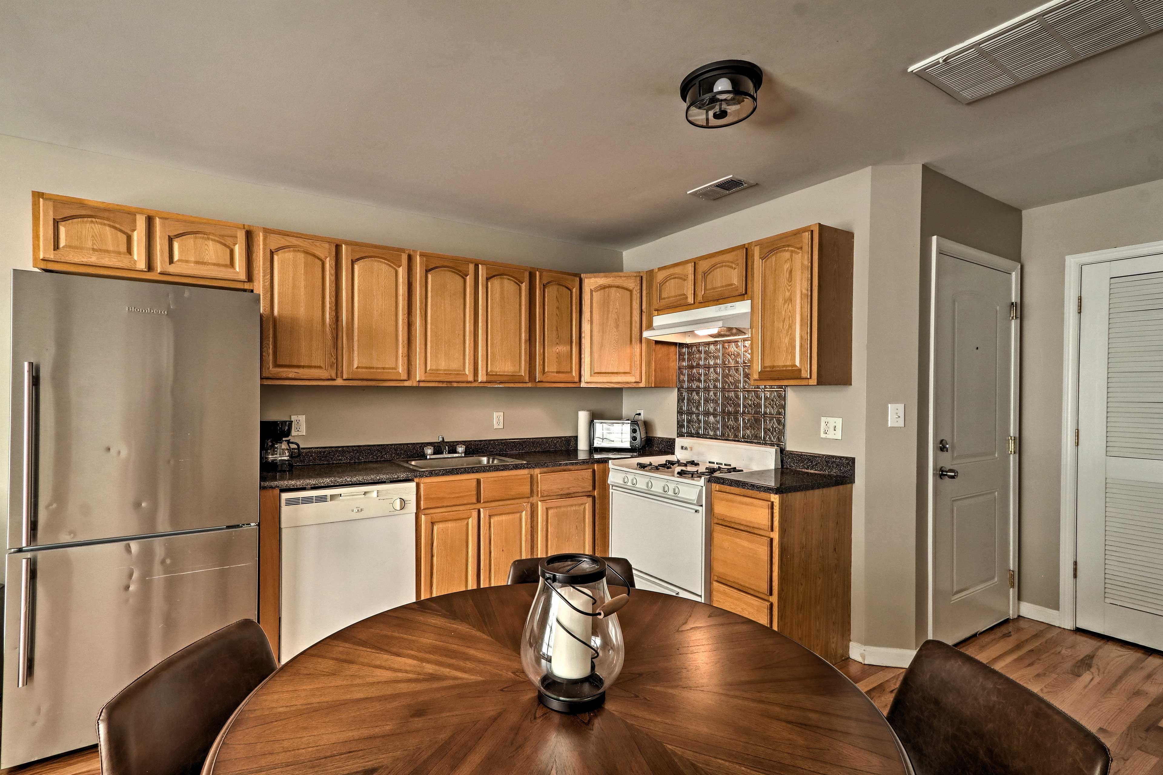 The kitchen is fully equipped.