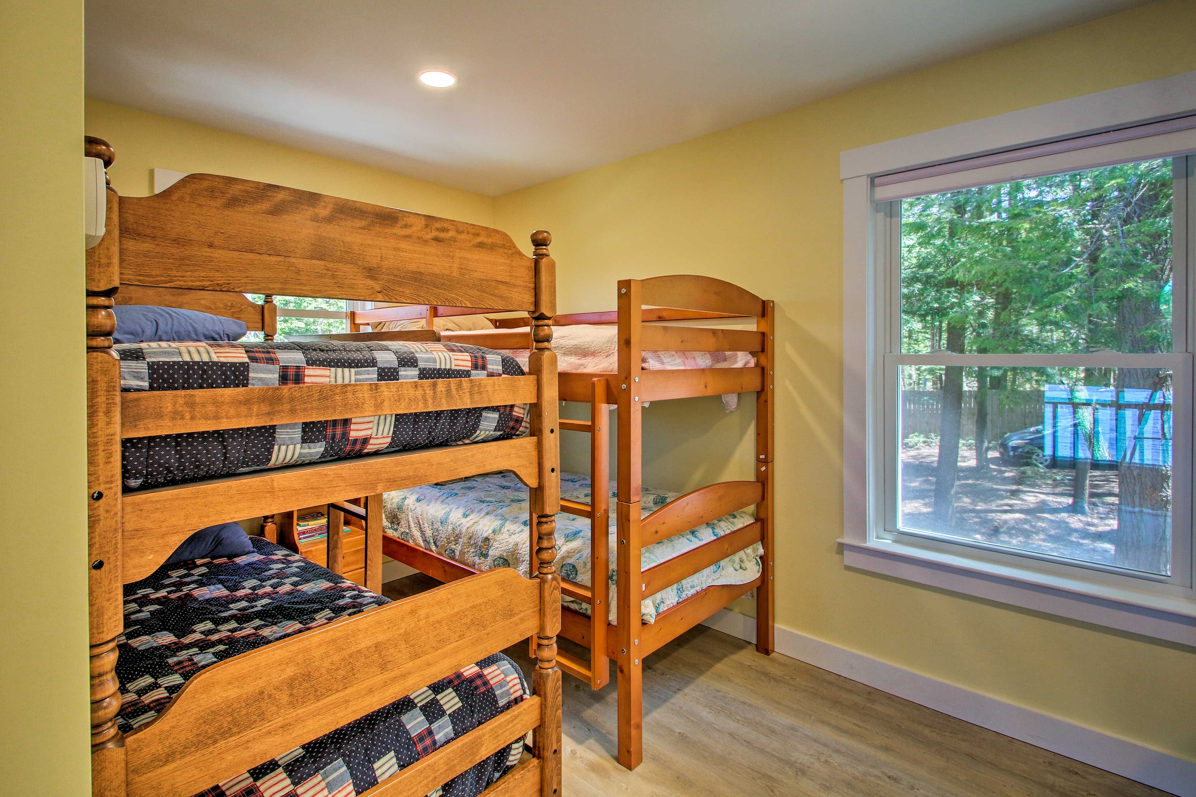 Bedroom 2 | 2 Twin Bunk Beds