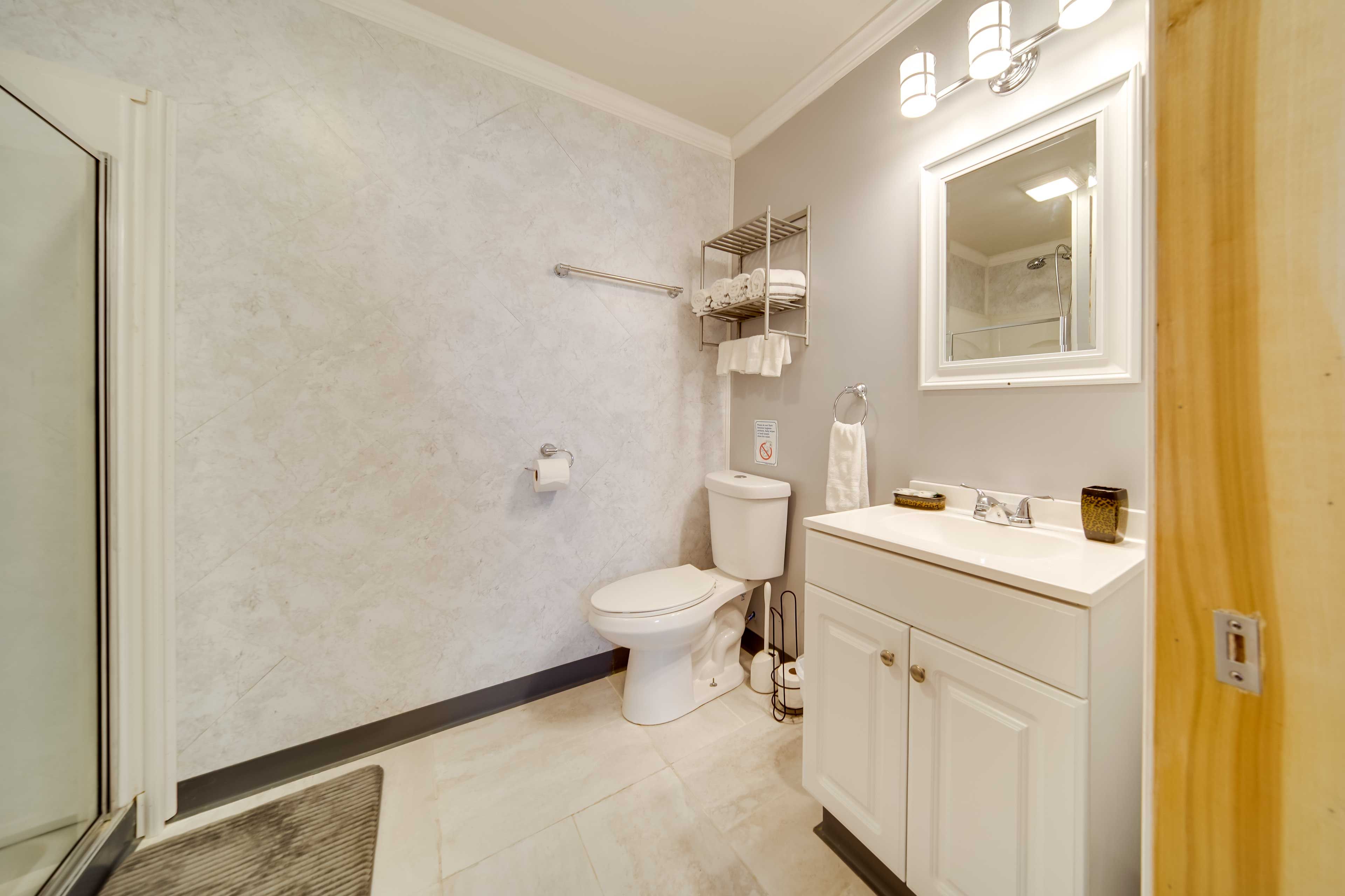 Bathroom | Towels Provided