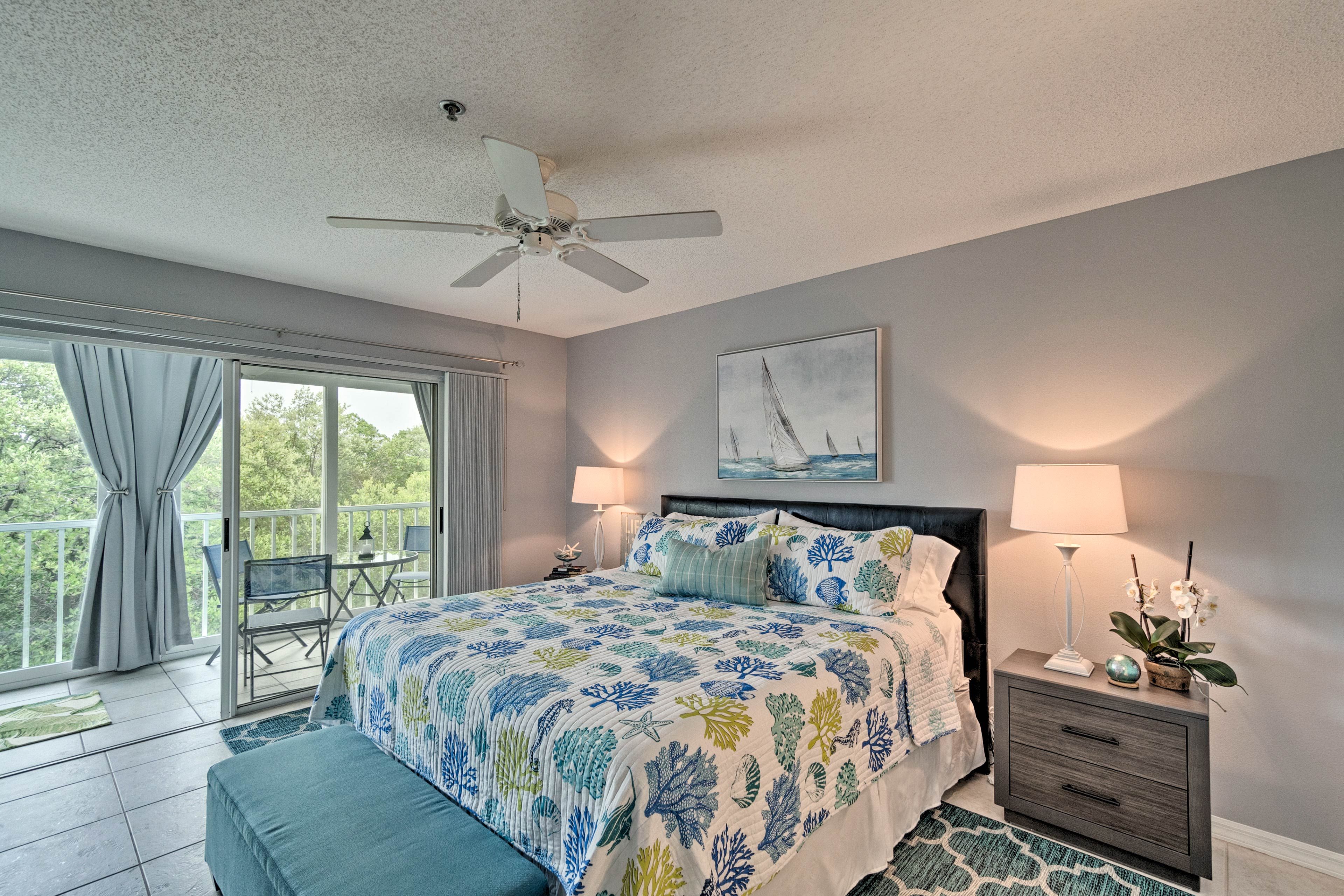 Bedroom 1 | King Bed | En-Suite Bathroom