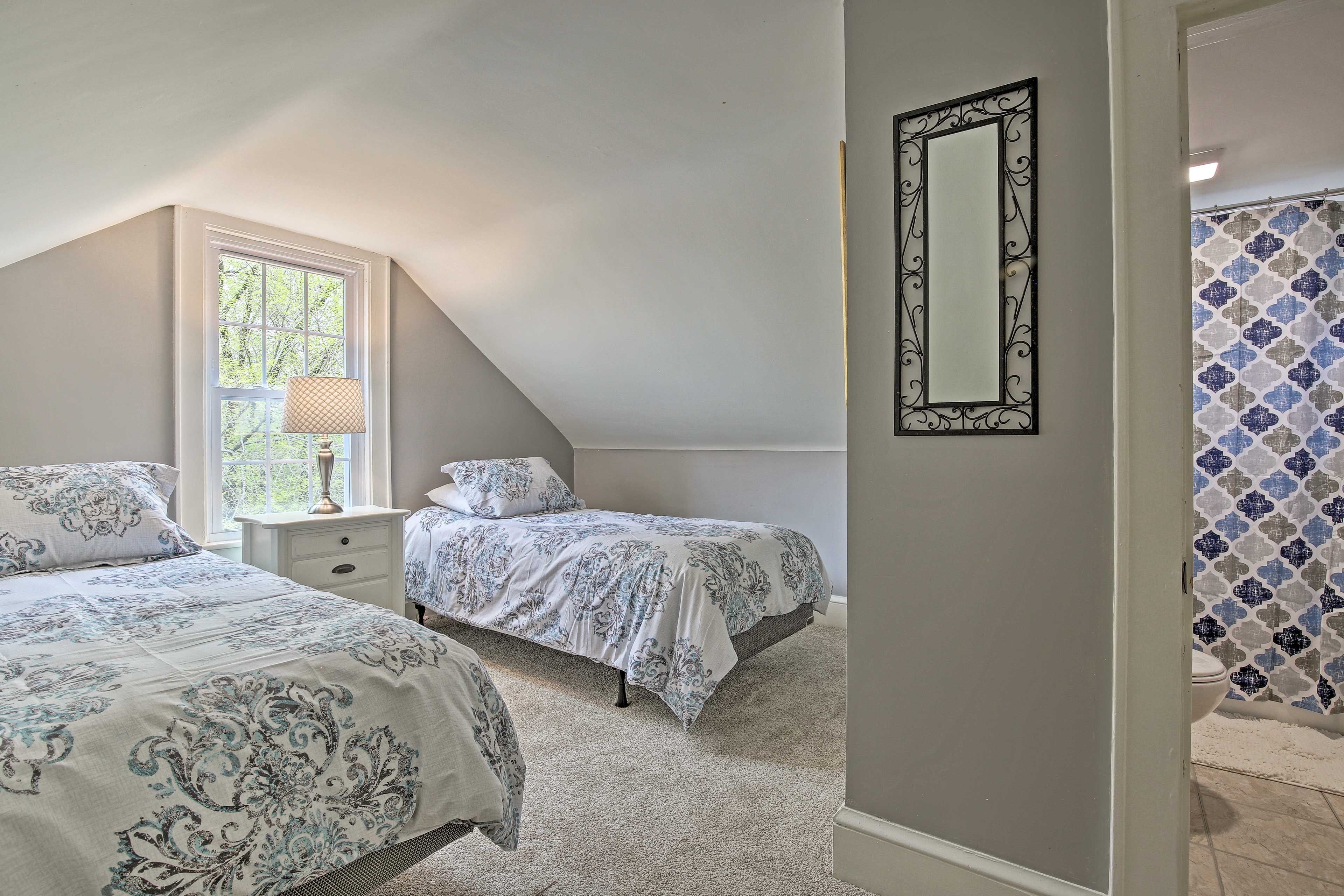 Bedroom 3 | 2 Extra Long Twin Beds