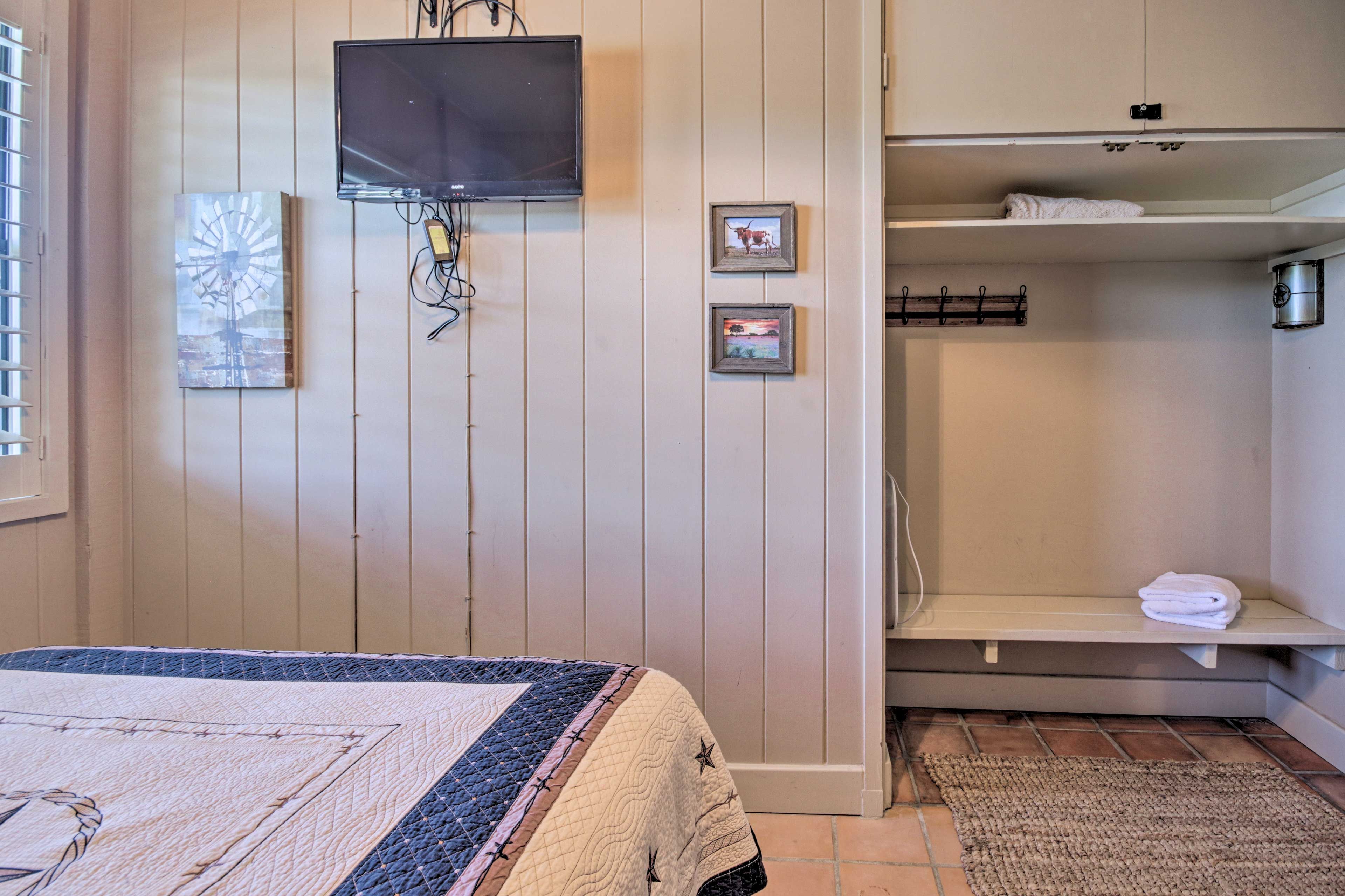 Main House | Bedroom