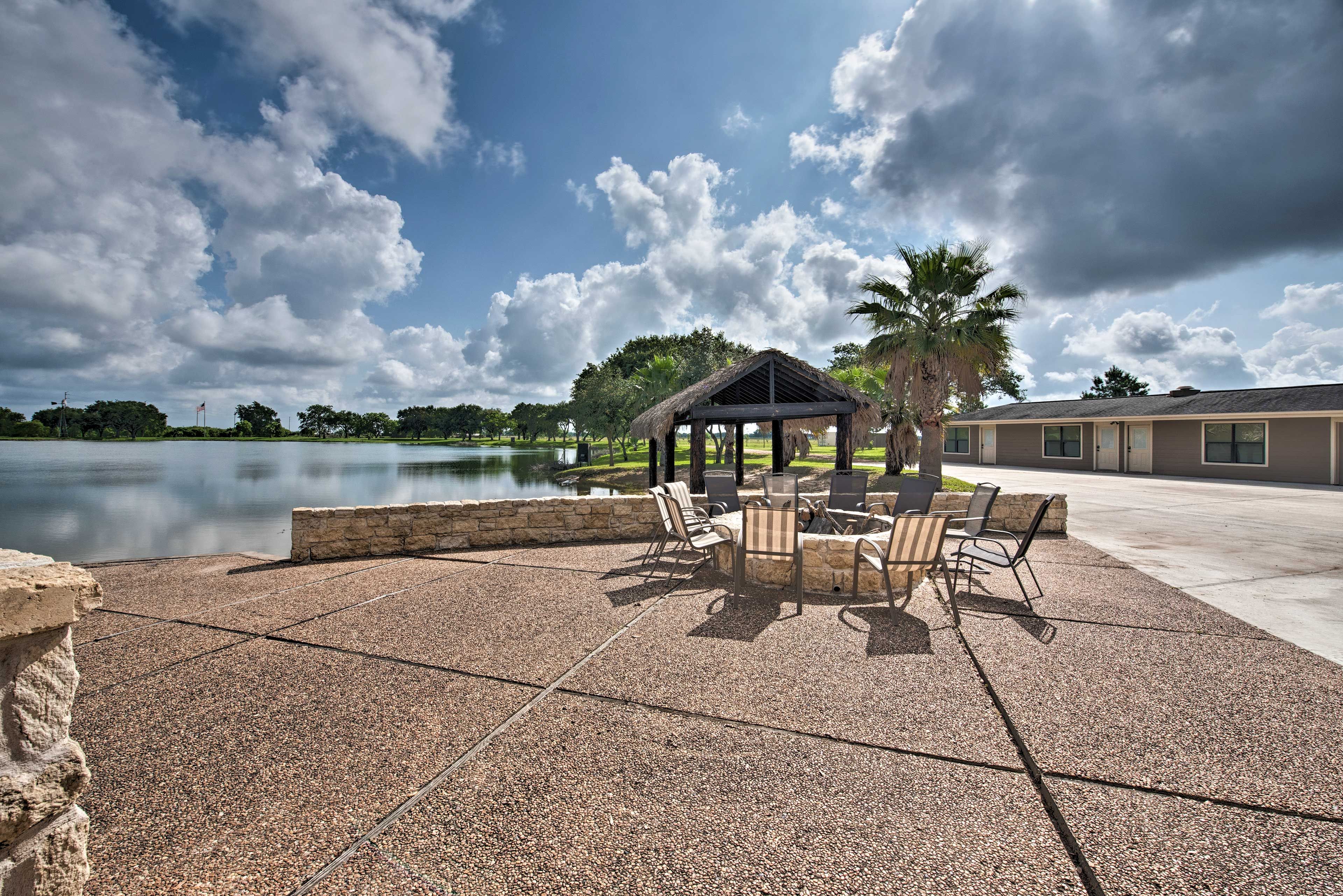 Property Exterior | Multiple Fire Pits