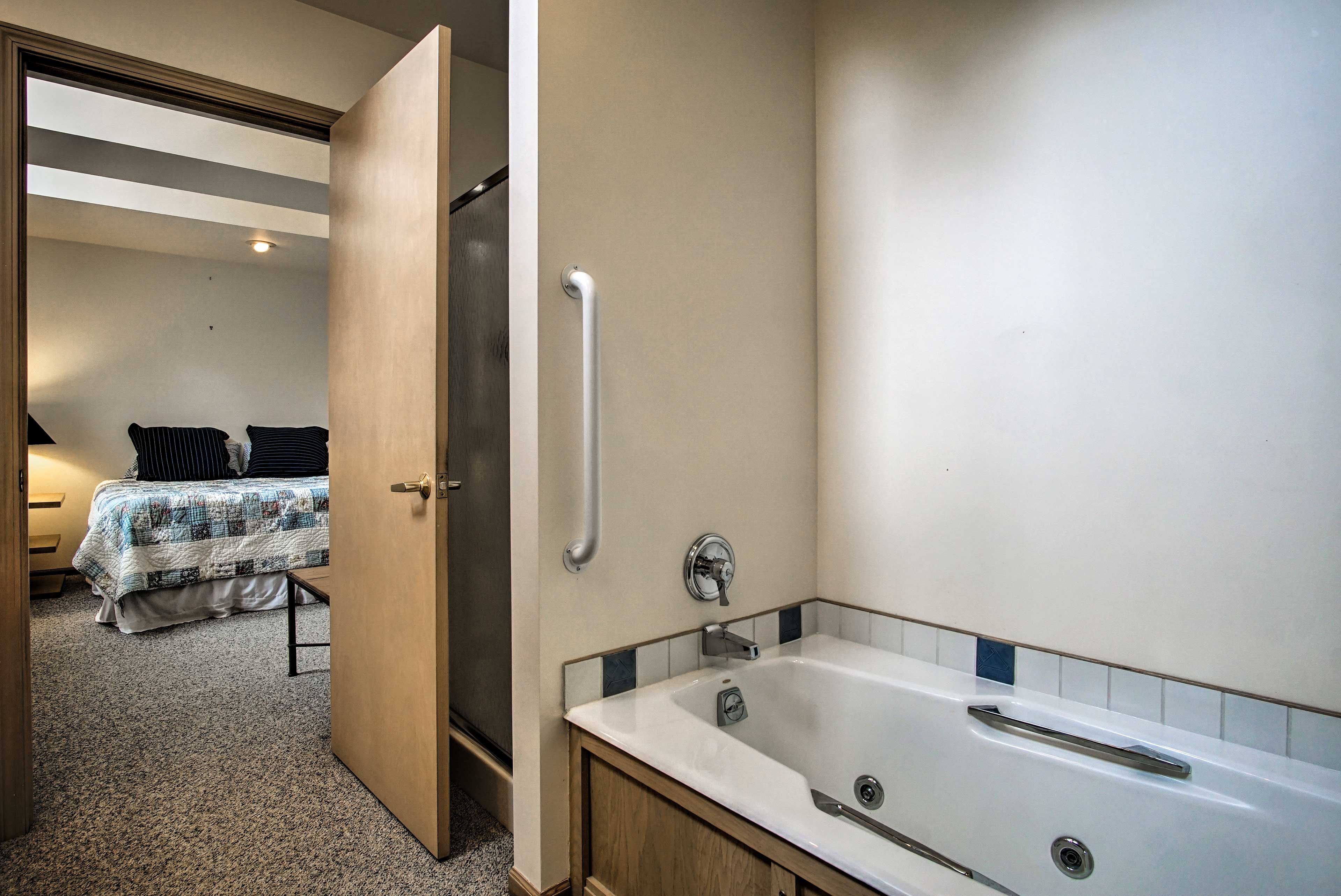 Soothe your muscles in the jetted tub.
