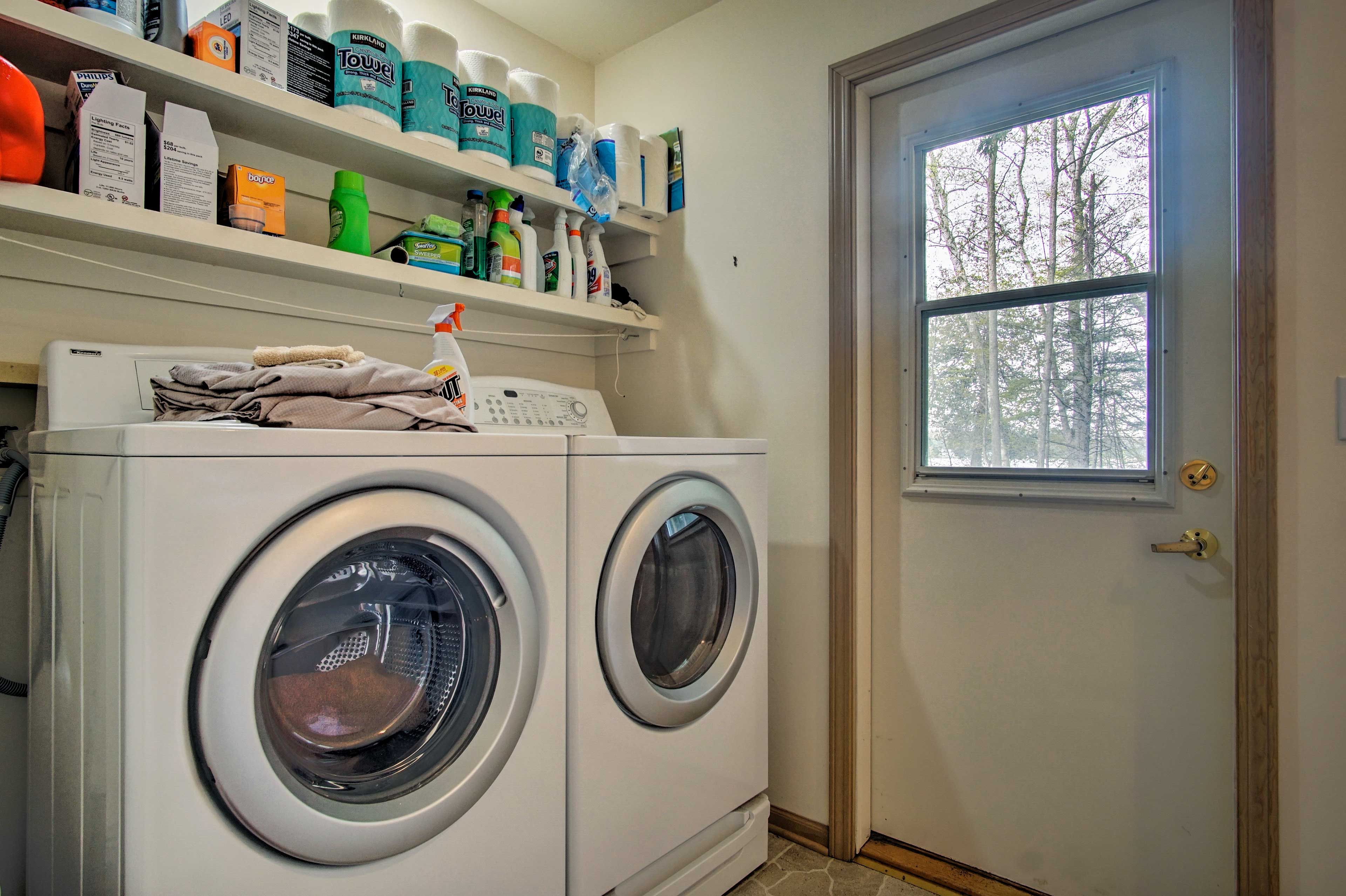 For your convenience, laundry detergent is provided!