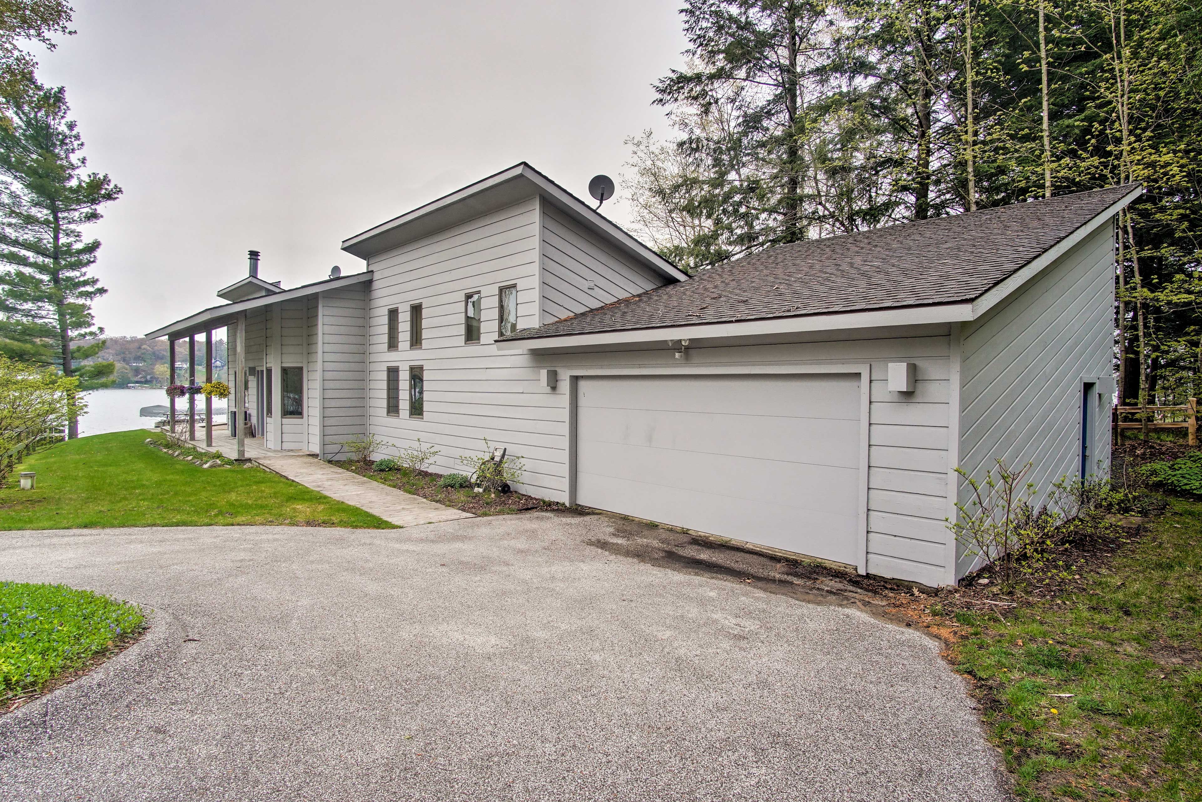 Surrounded by towering trees, this cottage offers plenty of peace and quiet.