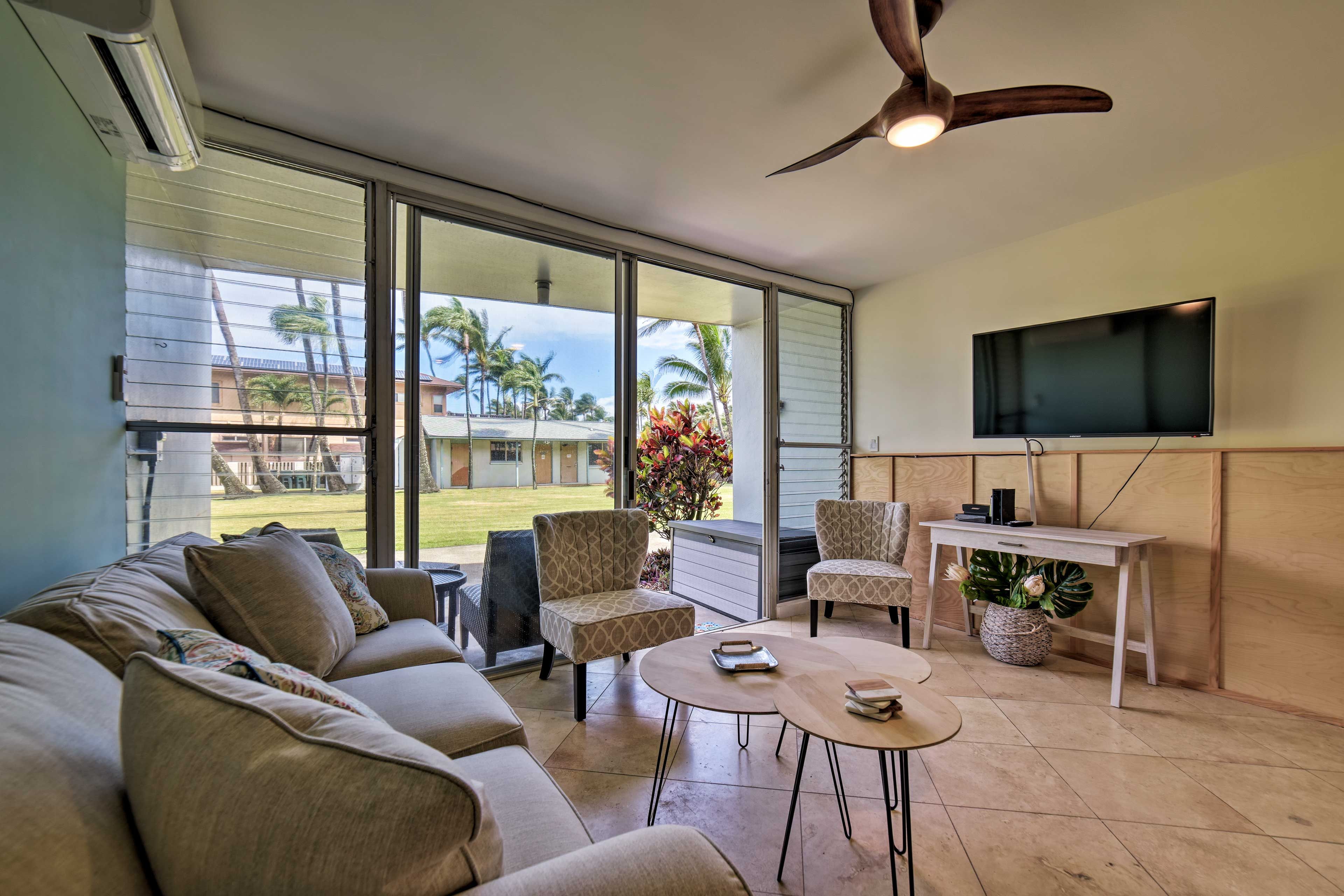 Living Room | Free WiFi | Cable TV | Central A/C