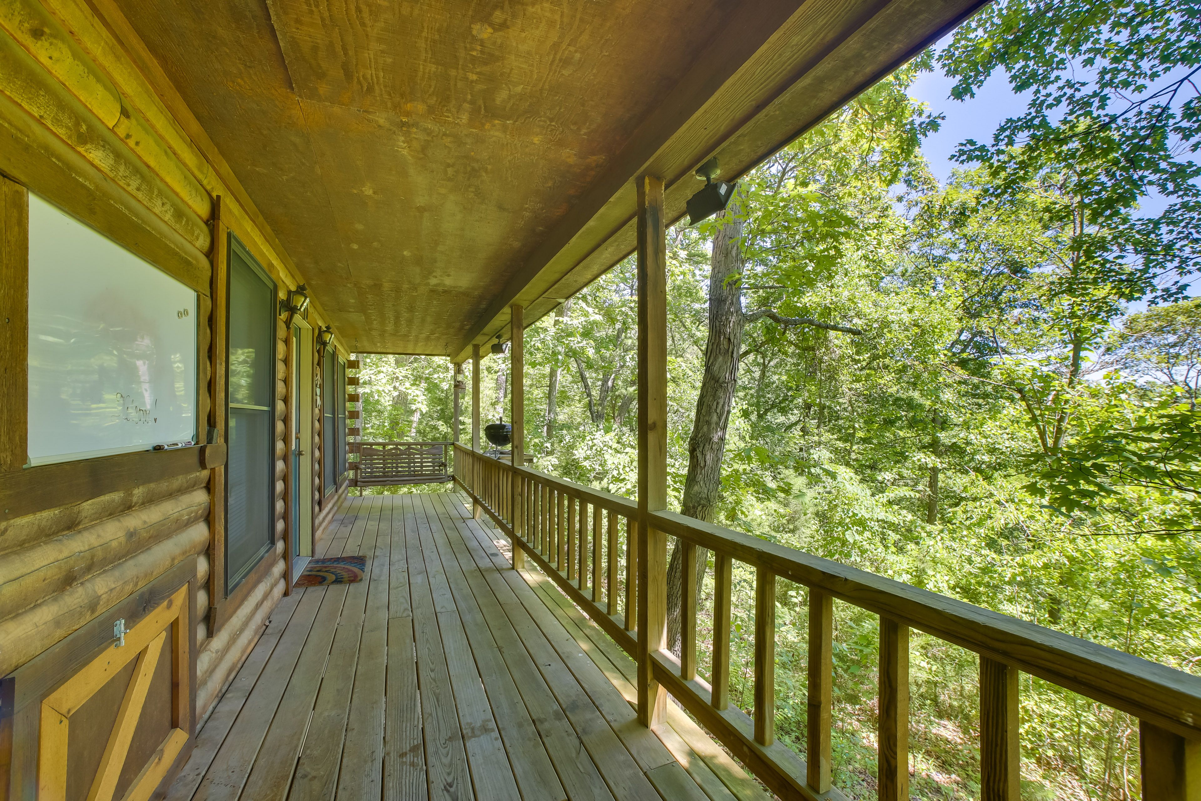 Deck | Charcoal Grill