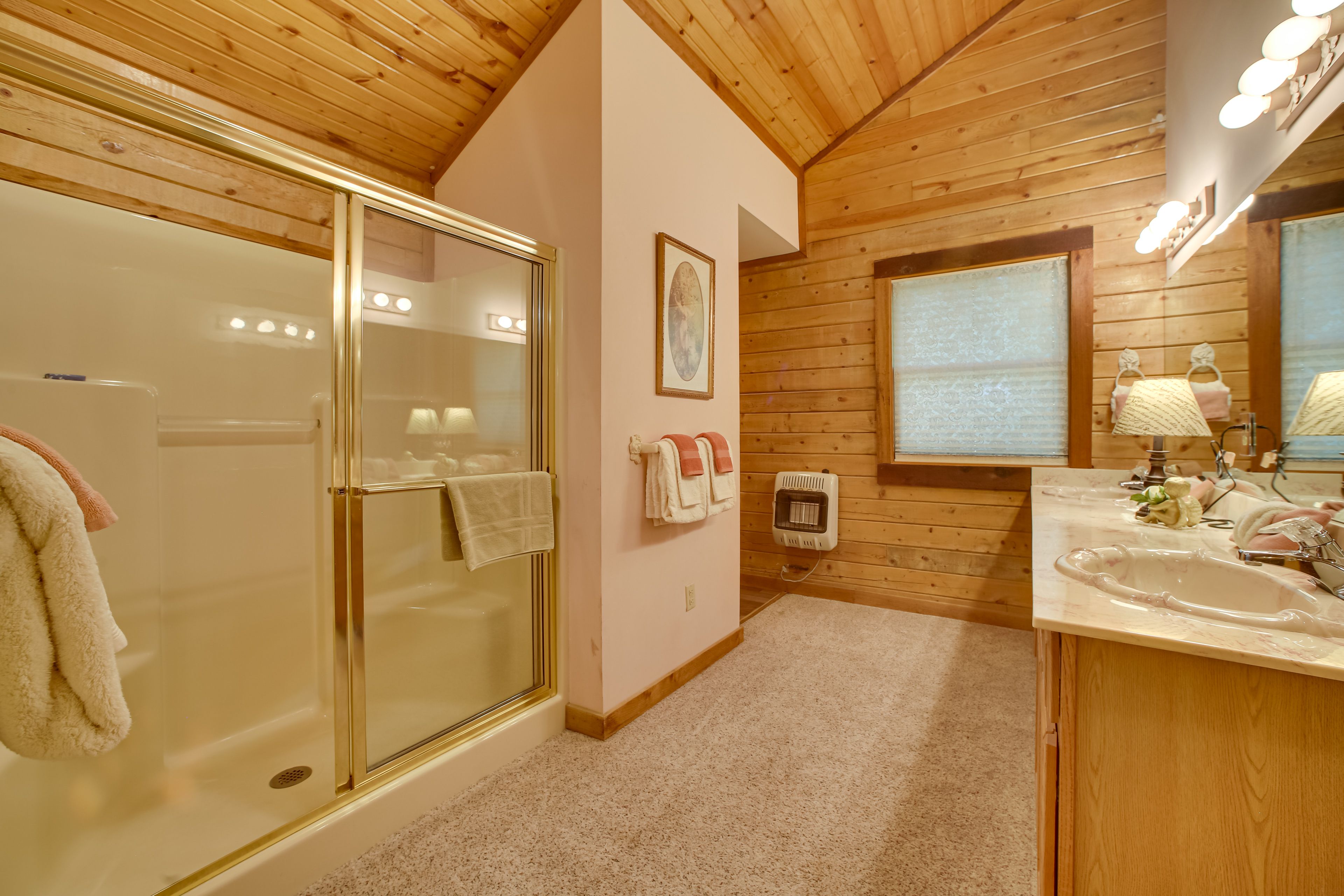 Bathroom | Towels Provided