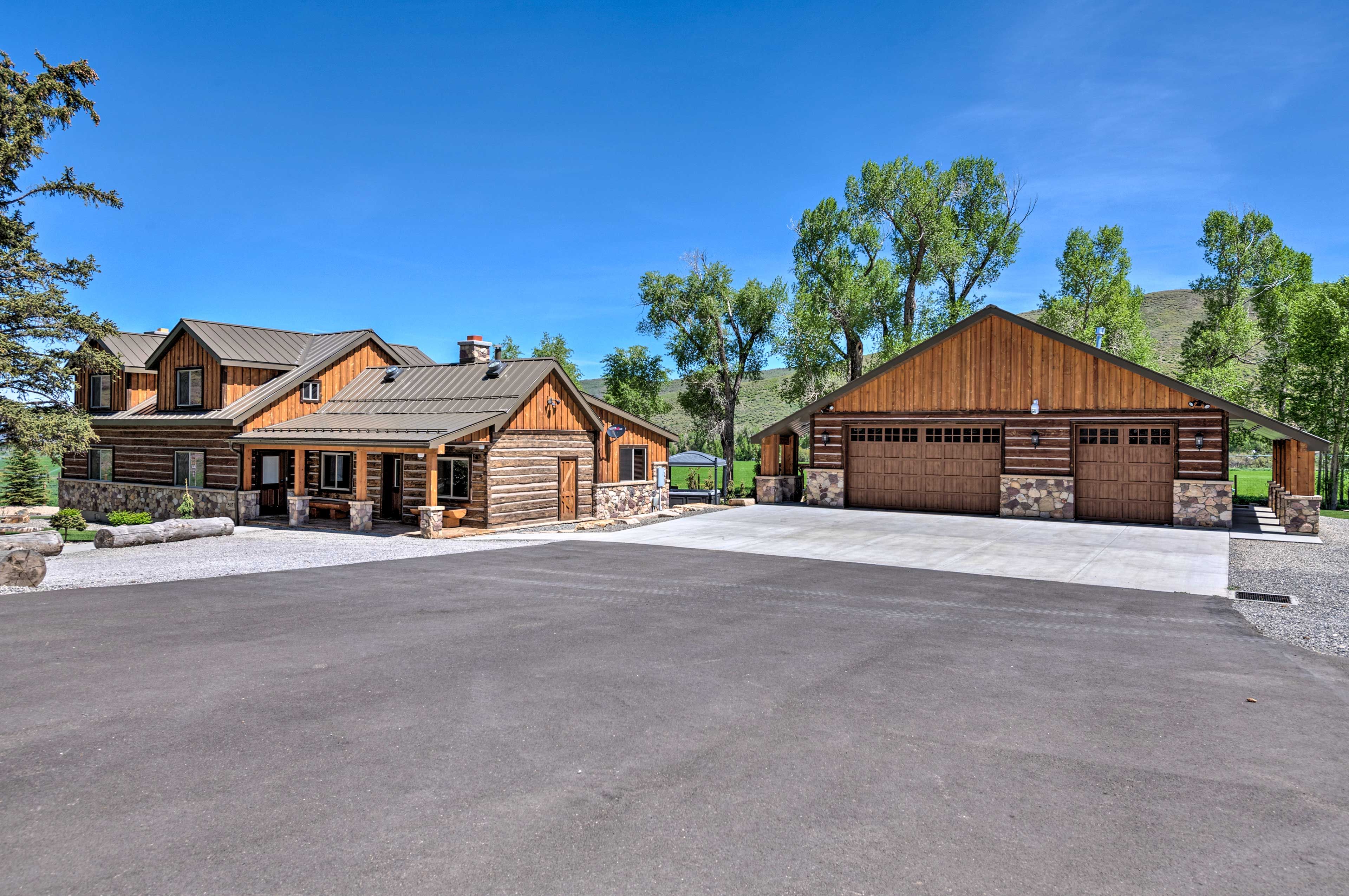 Exterior | Garage Apartment