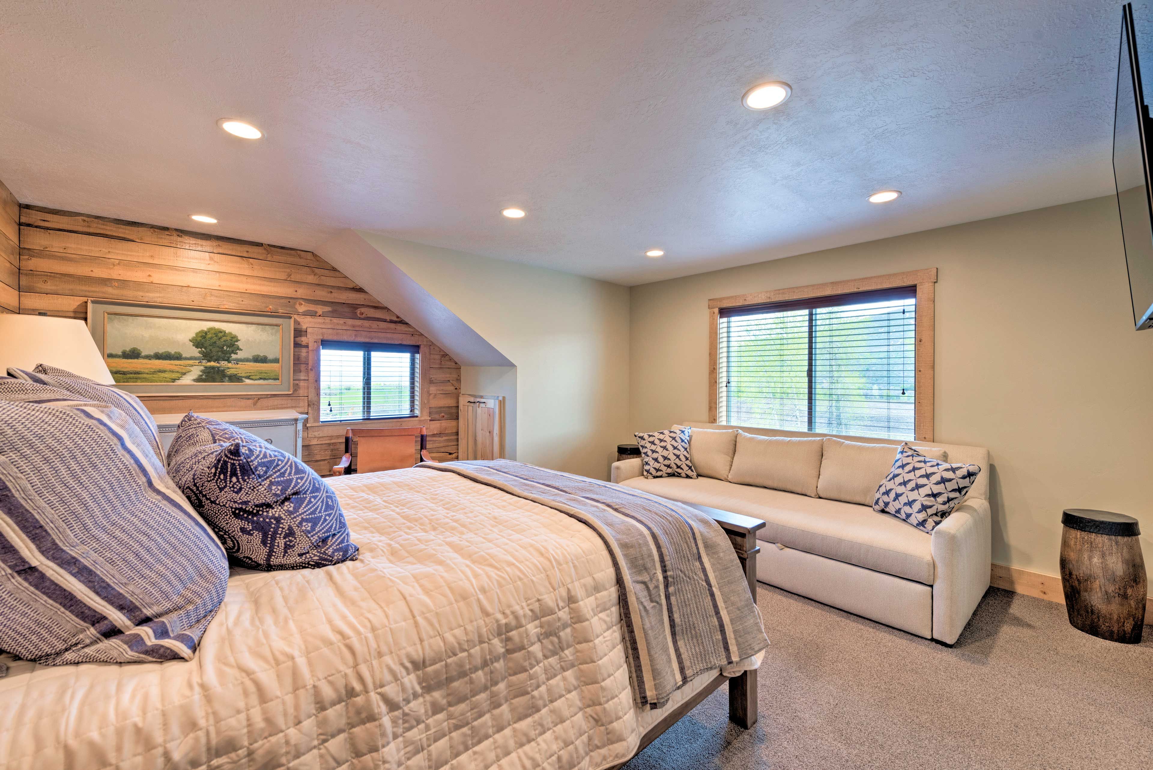 Bedroom 2 | Queen Bed | Sleeper Sofa | 2nd Floor