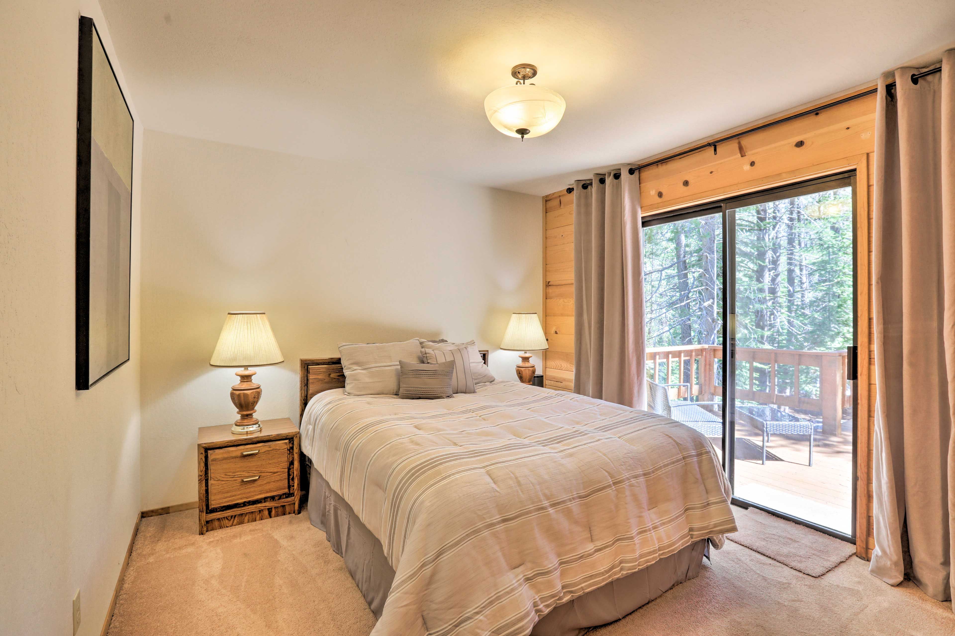 Two guests can share the comfort of this queen-sized bed.