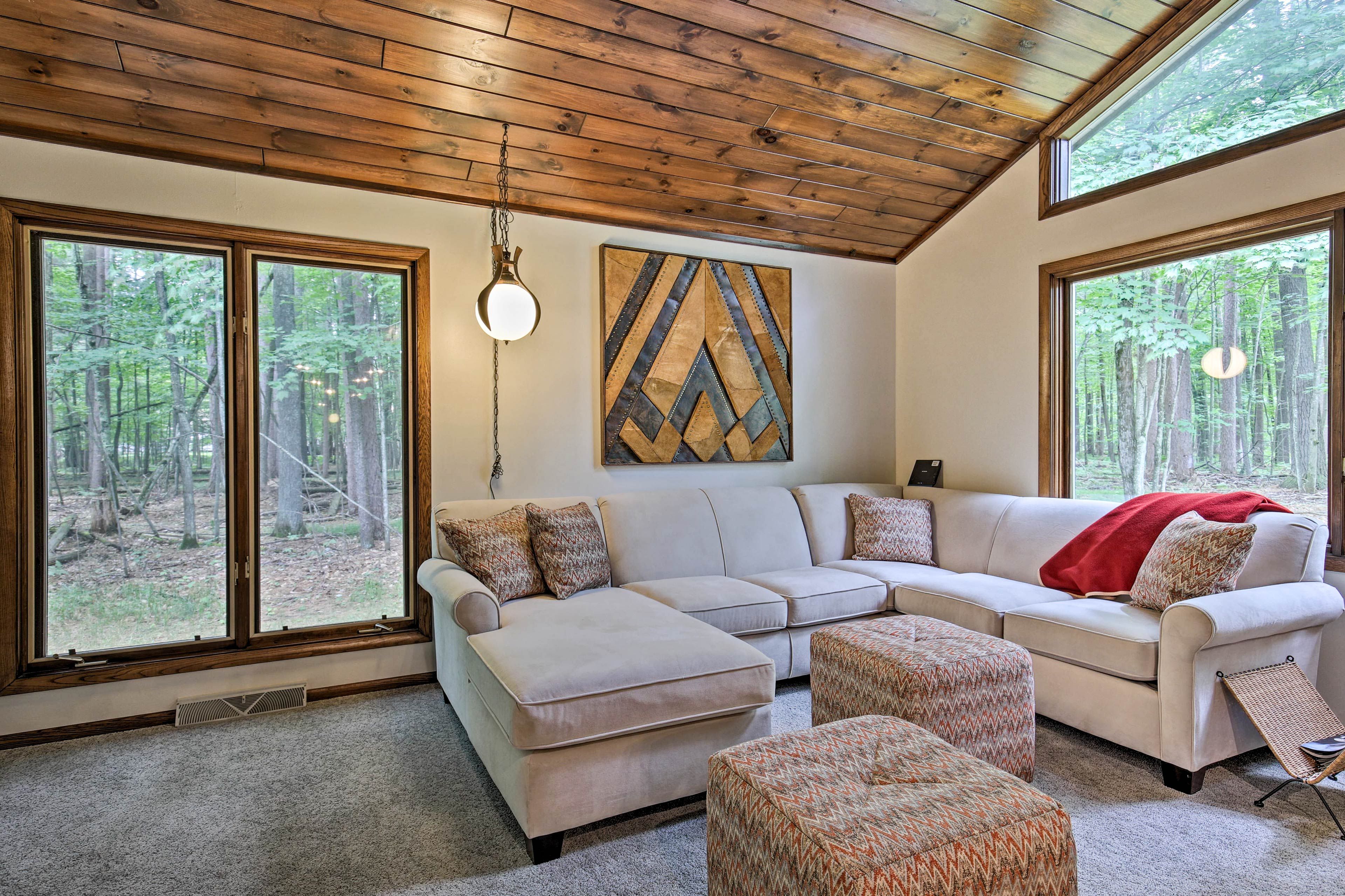 Living Room | Free WiFi | Central Heating