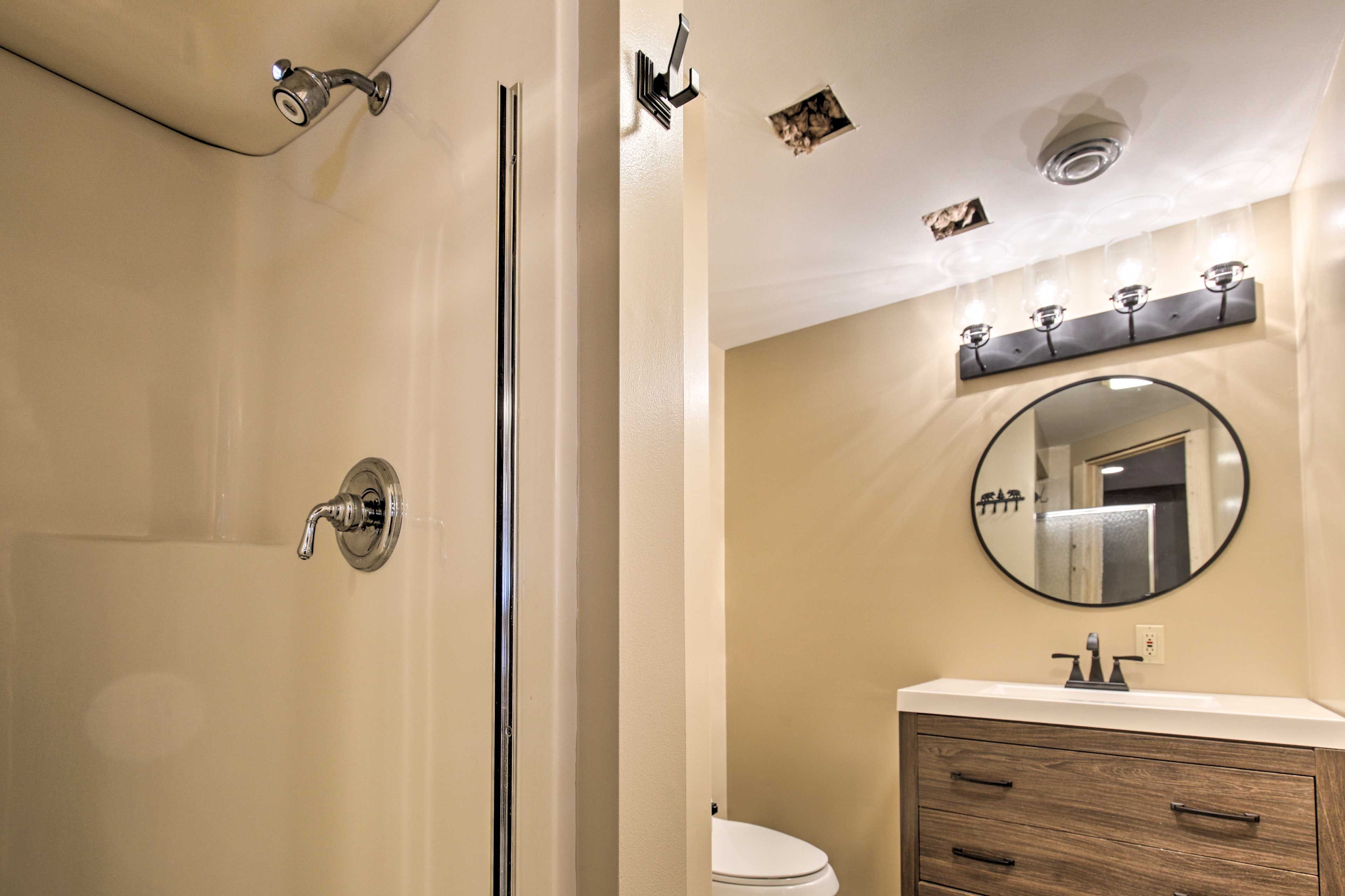 Full Bathroom