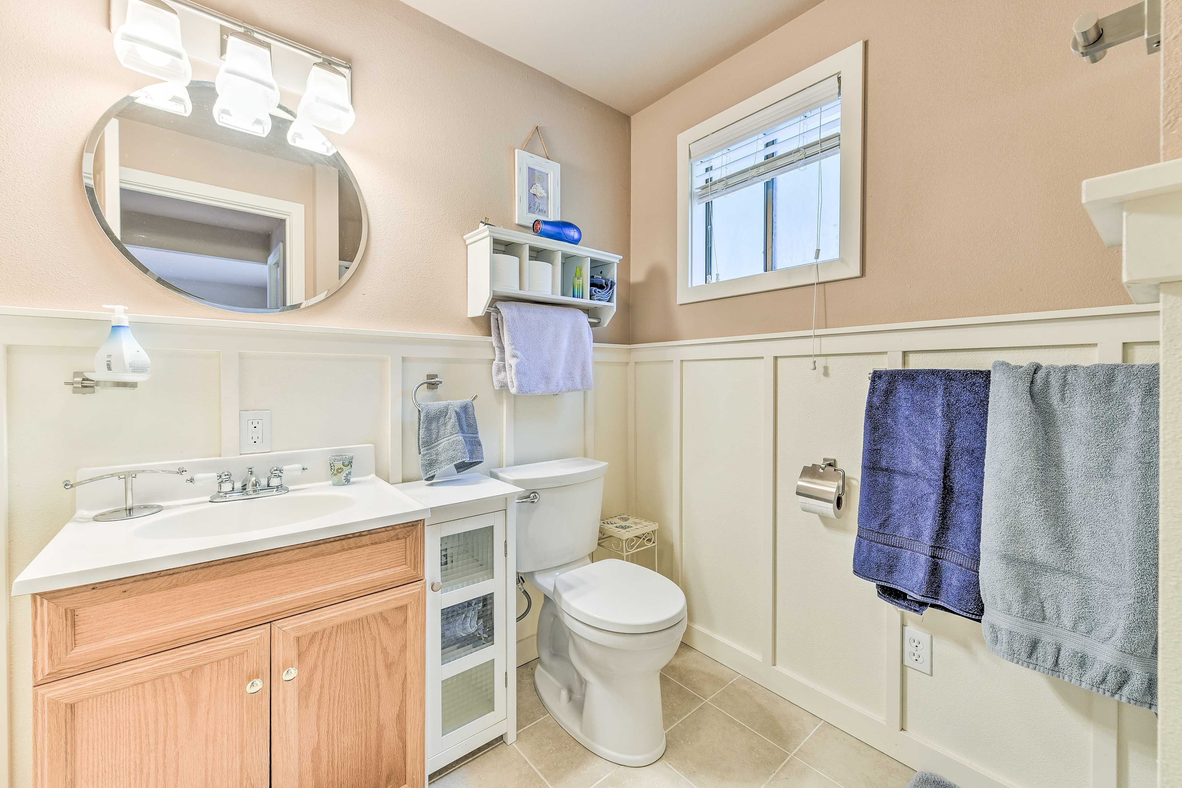 Full Bathroom