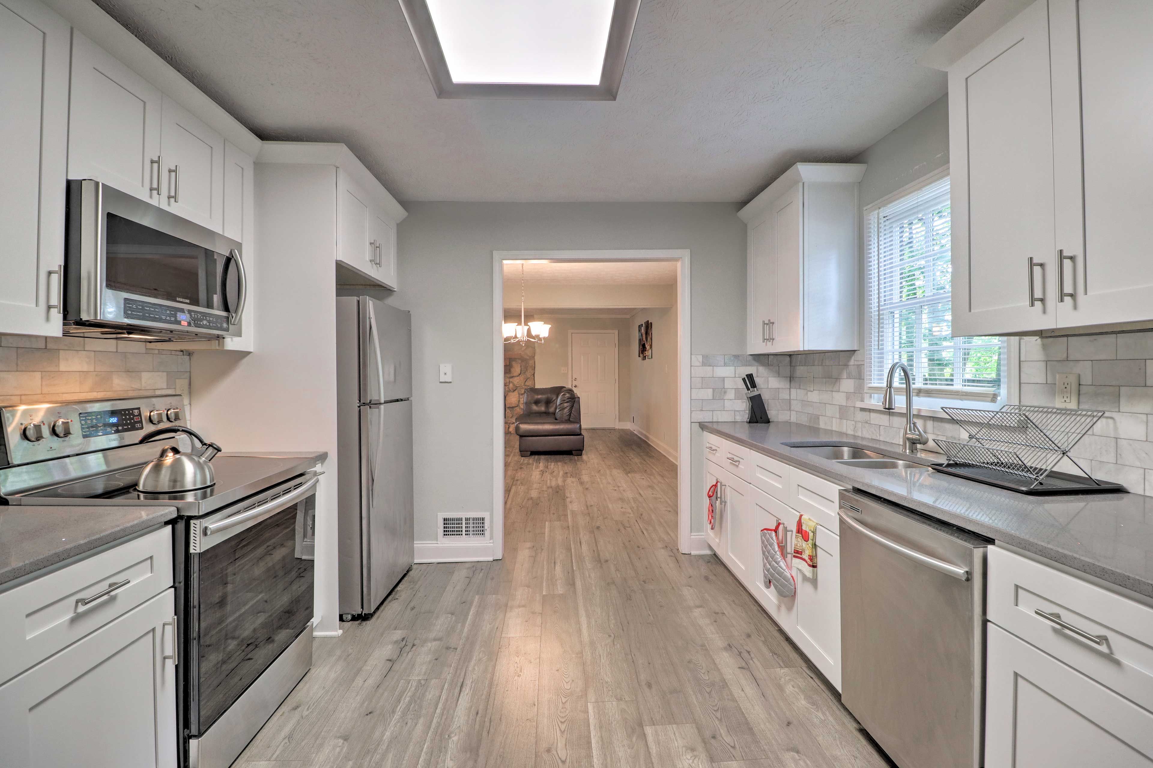 There's plenty of space for more than one cook in the kitchen!