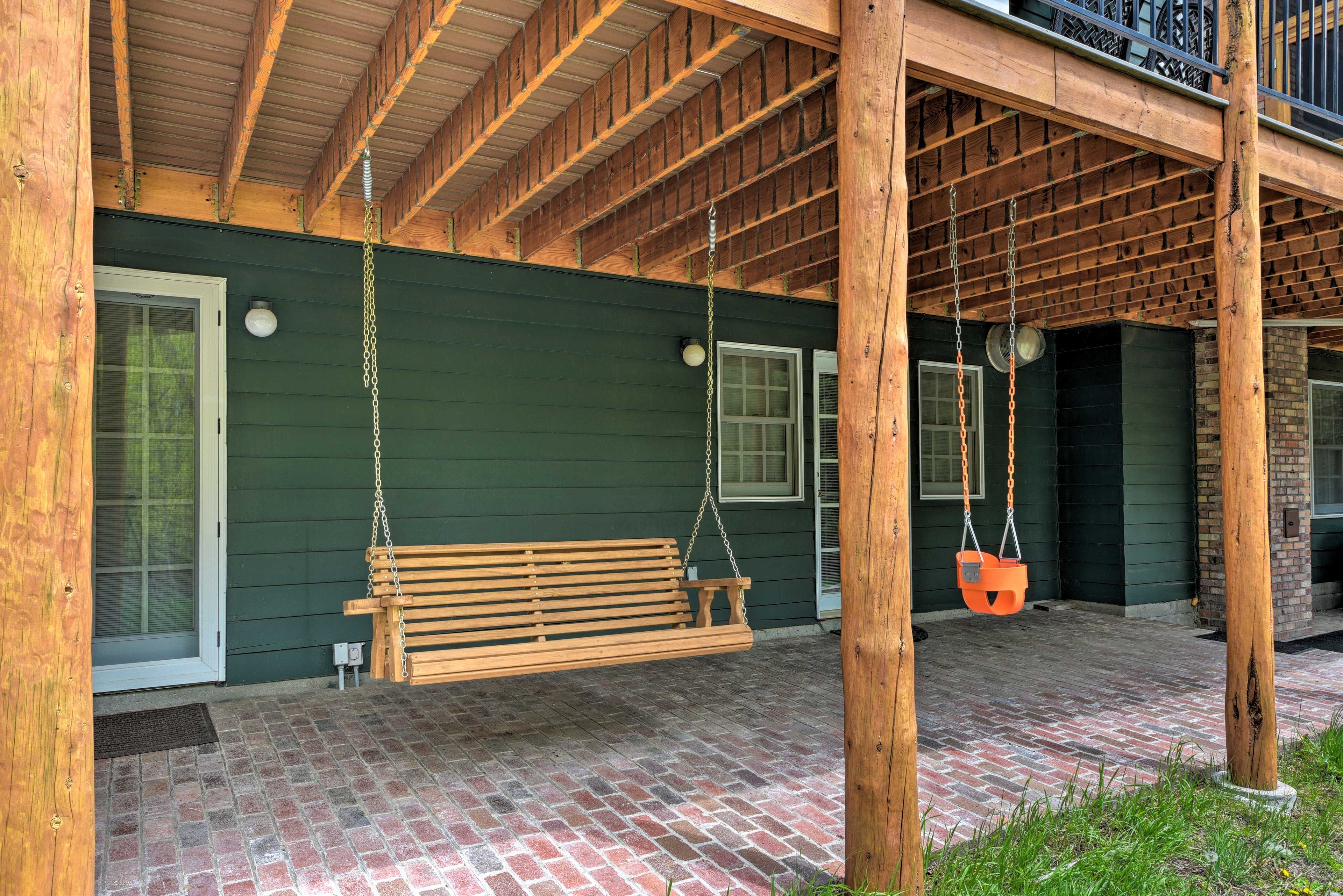 Lower Patio | Hot Tub