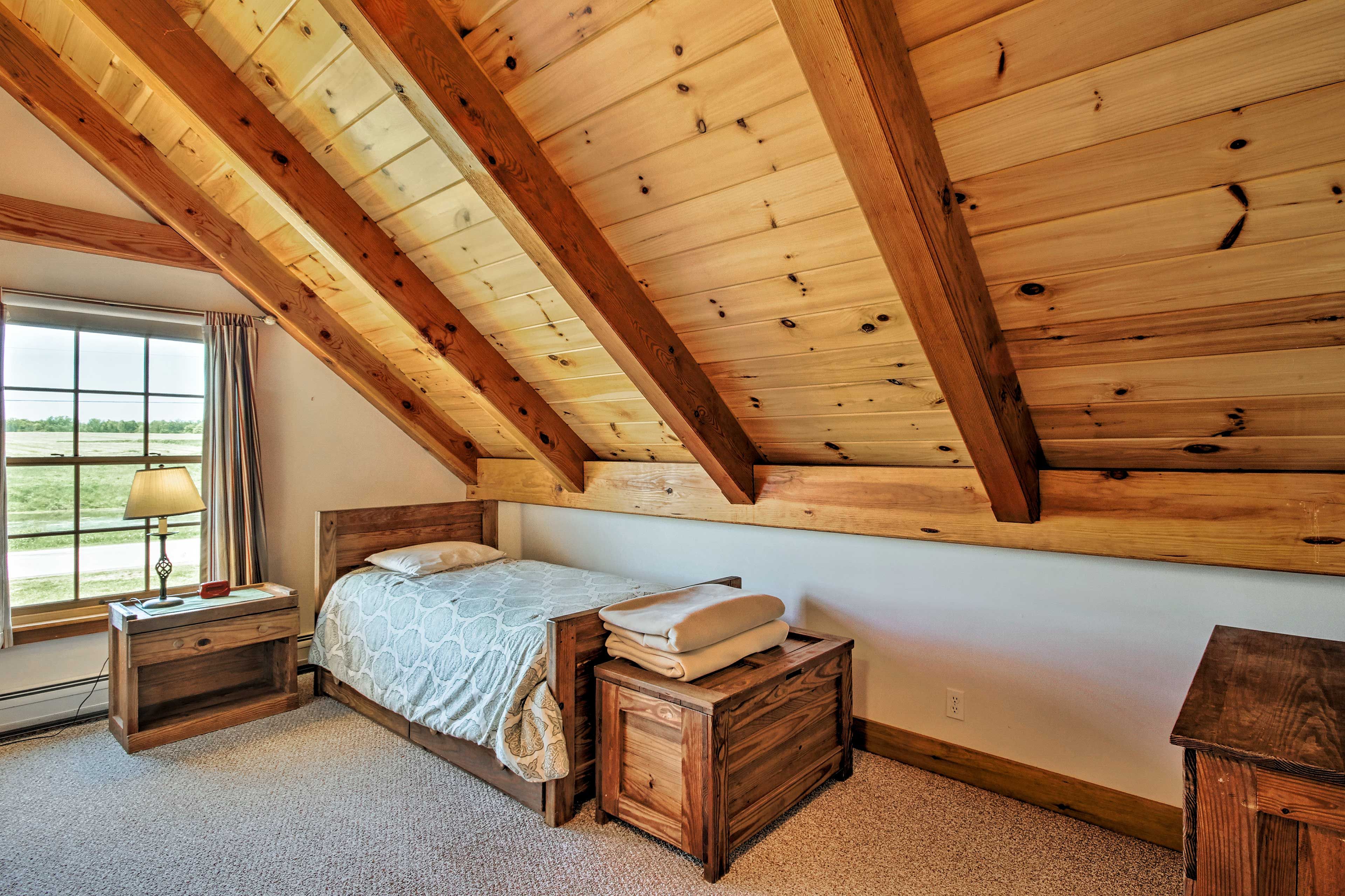 Bedroom 3 | Twin Bed w/ Twin Trundle