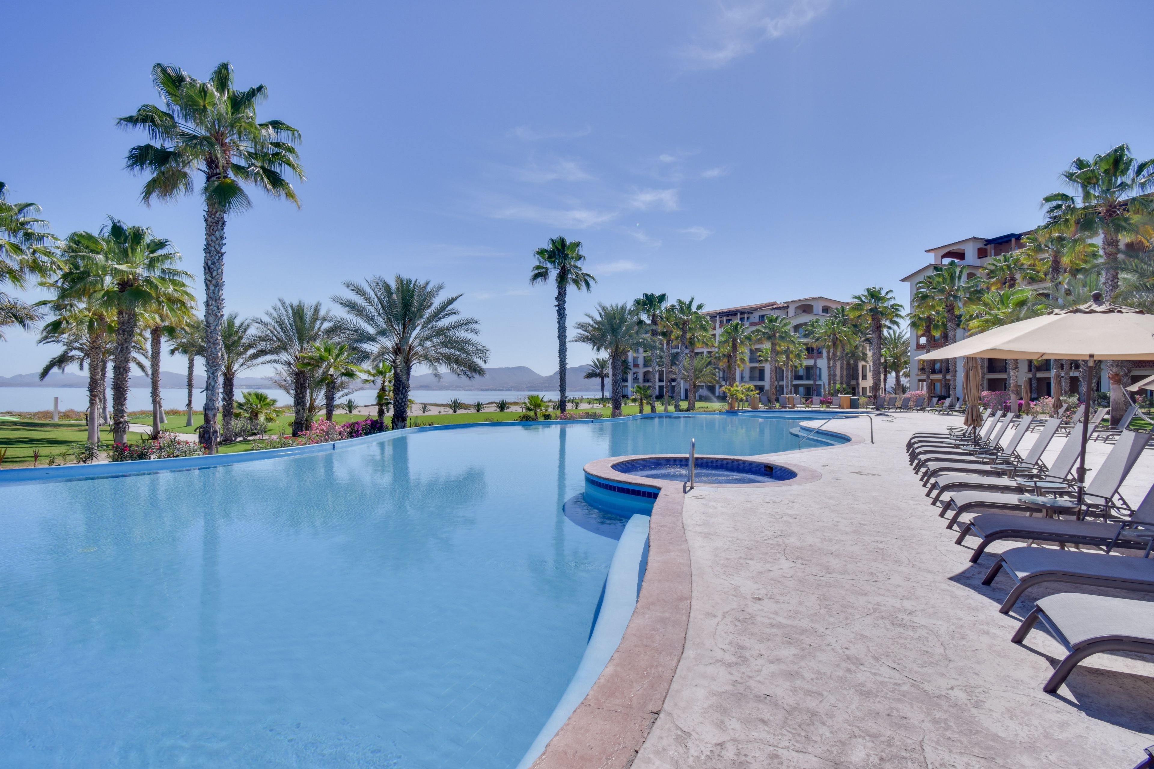 La Paz Vacation Rental | 2BR | 3BA | 1,453 Sq Ft | Stairs Required