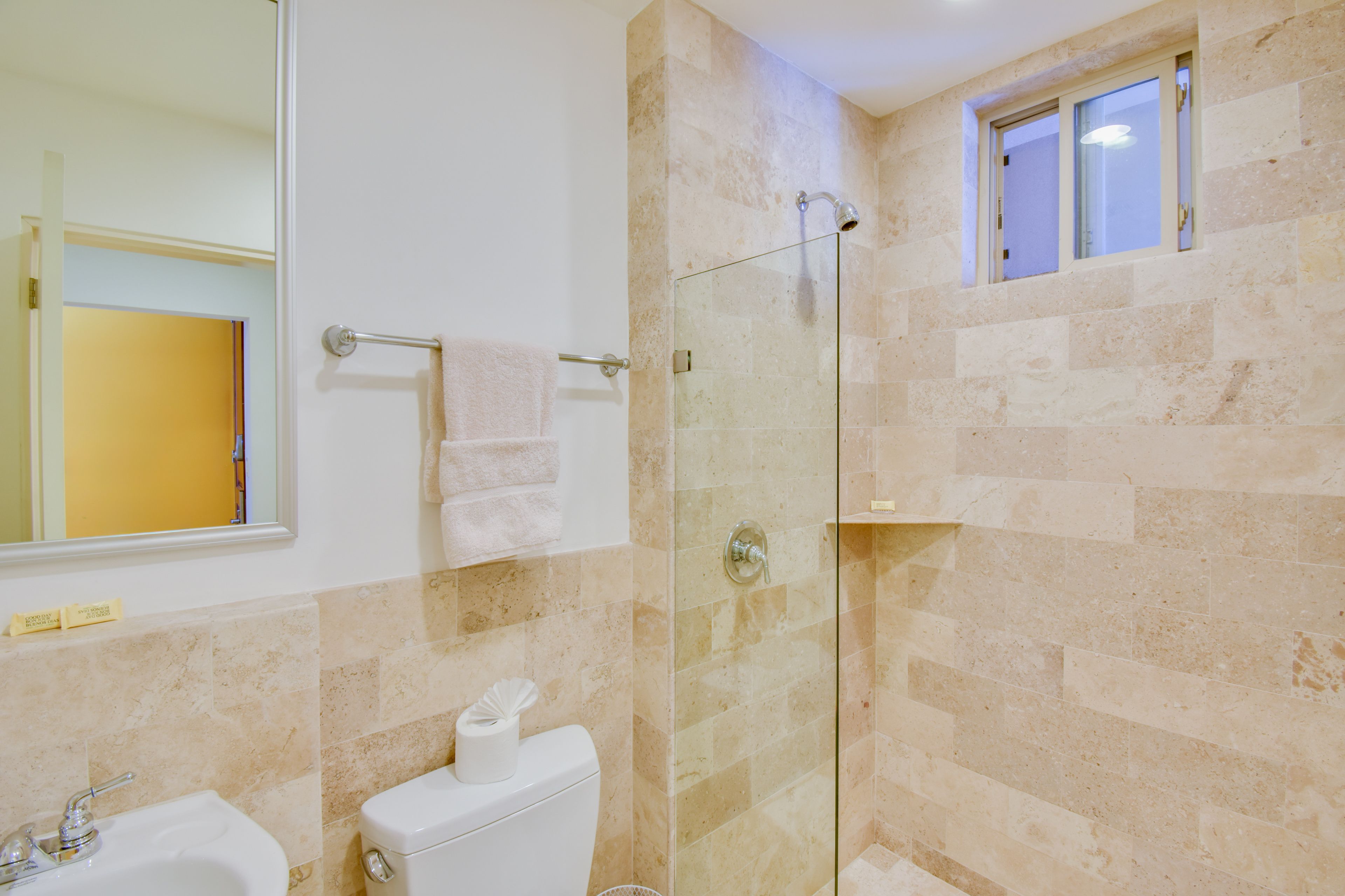 Bathroom | Linens/Towels