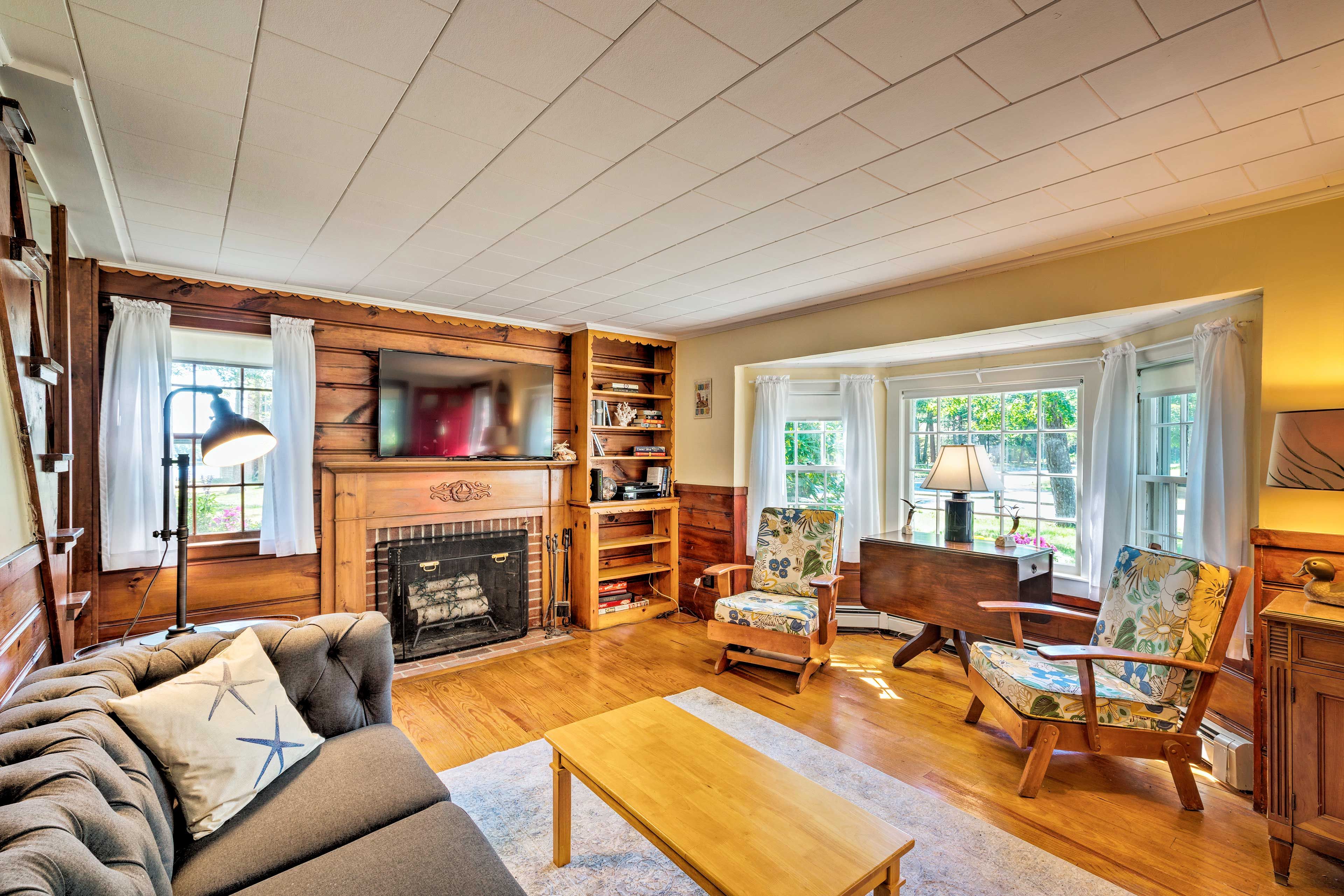 Seek out the comforts of home during your stay in Cape Cod!