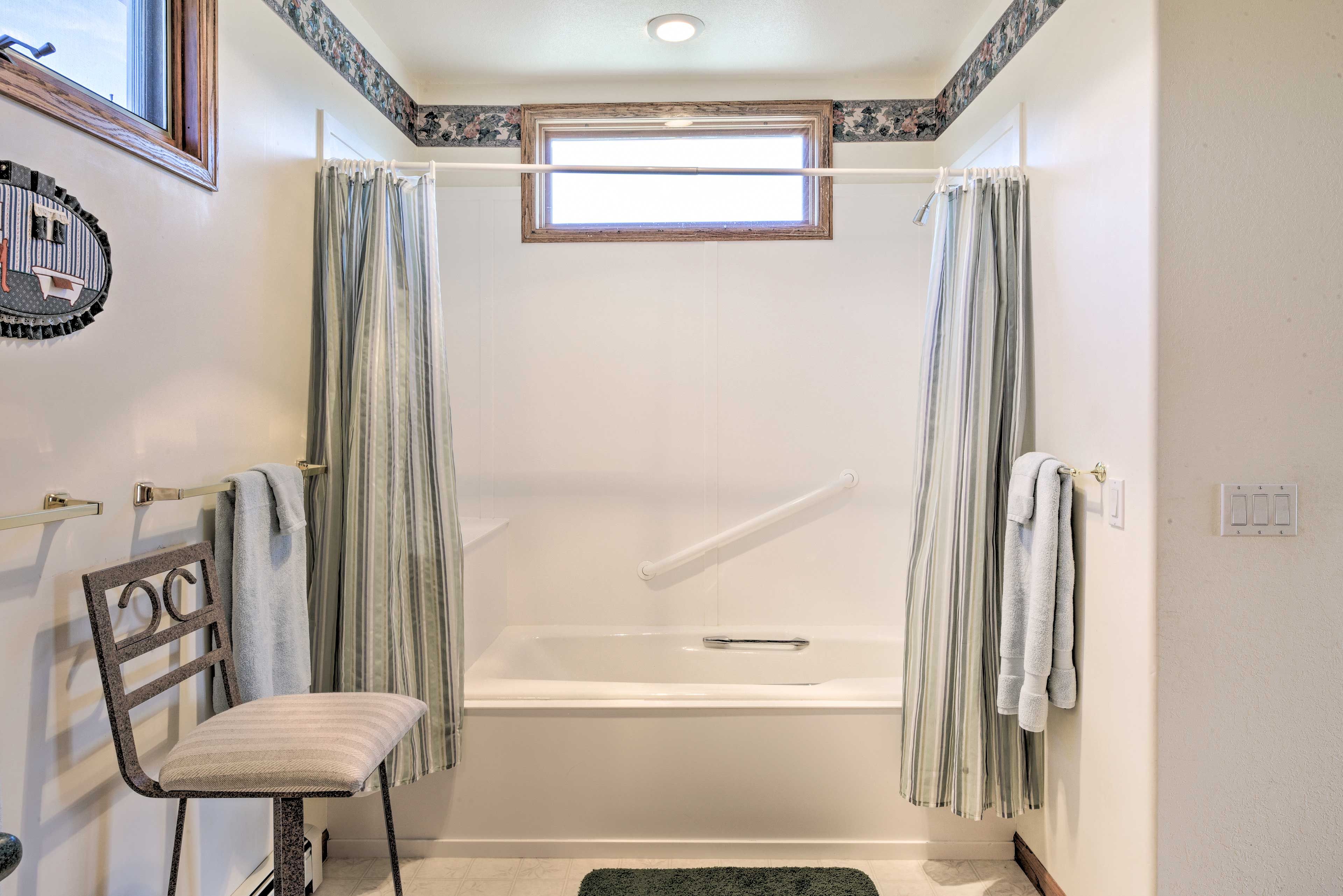 Rinse off in the shower/tub combo.