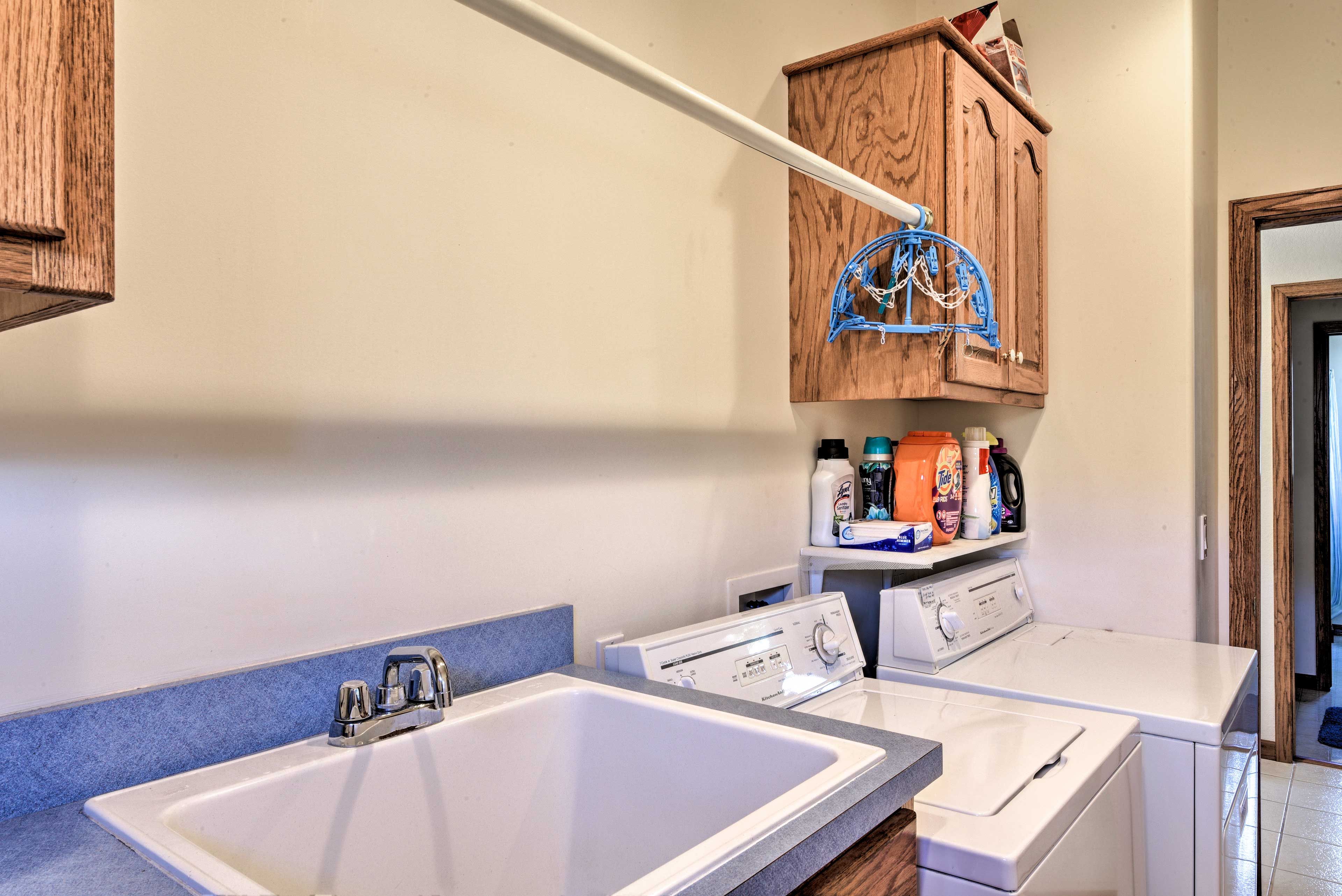 Keep your clothes clean with the in-unit laundry machines.