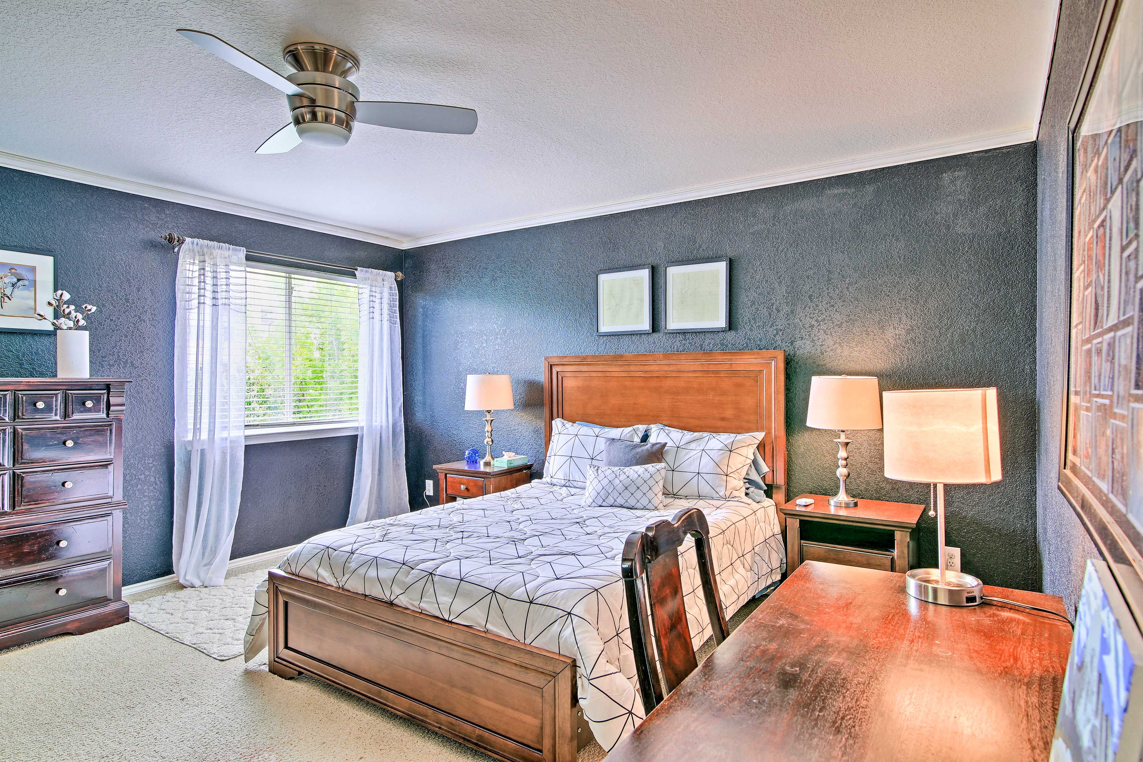 With a queen bed, this room sleeps 2.