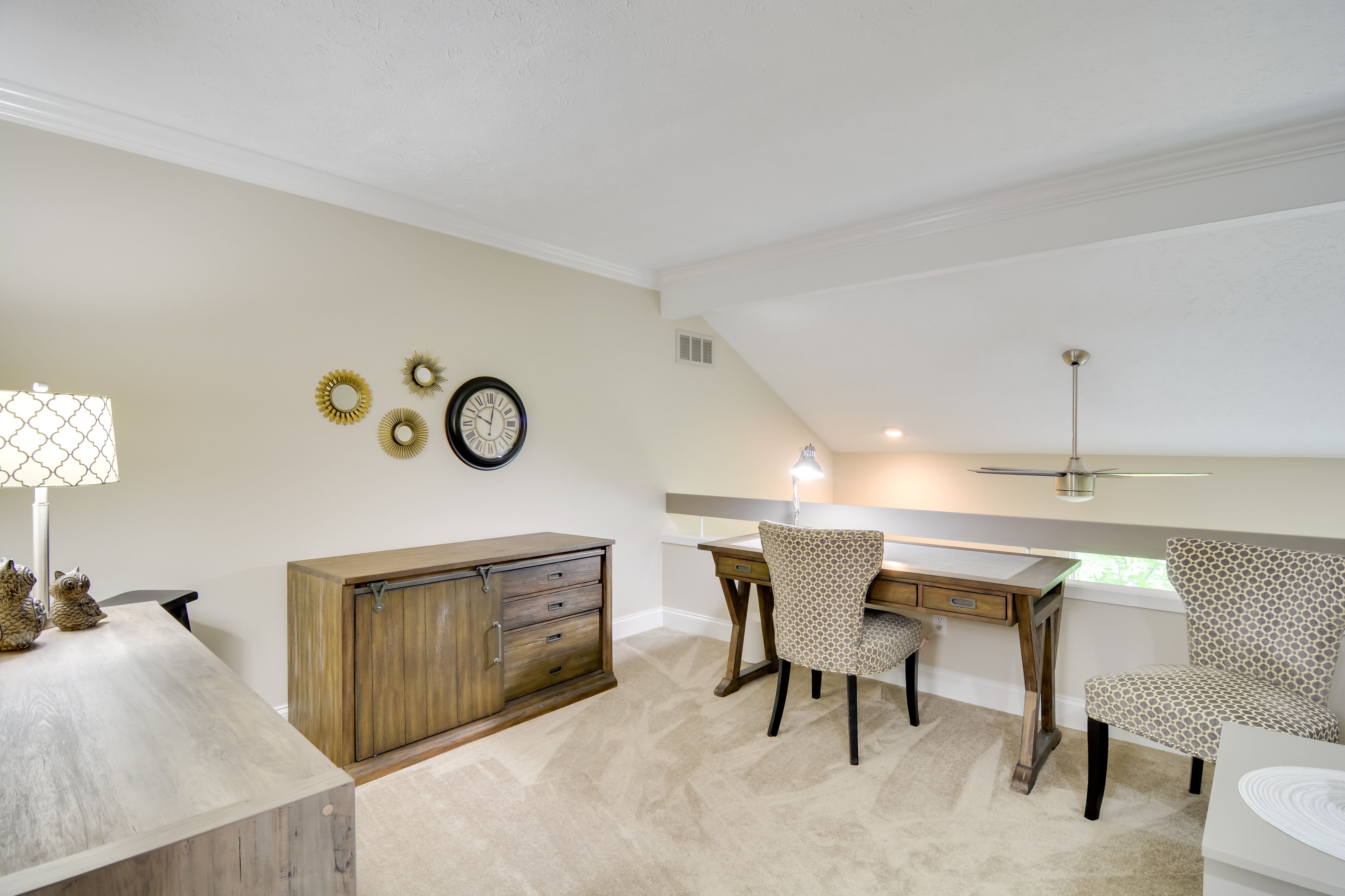 Loft | Sleeper Sofa | Laptop-Friendly Space