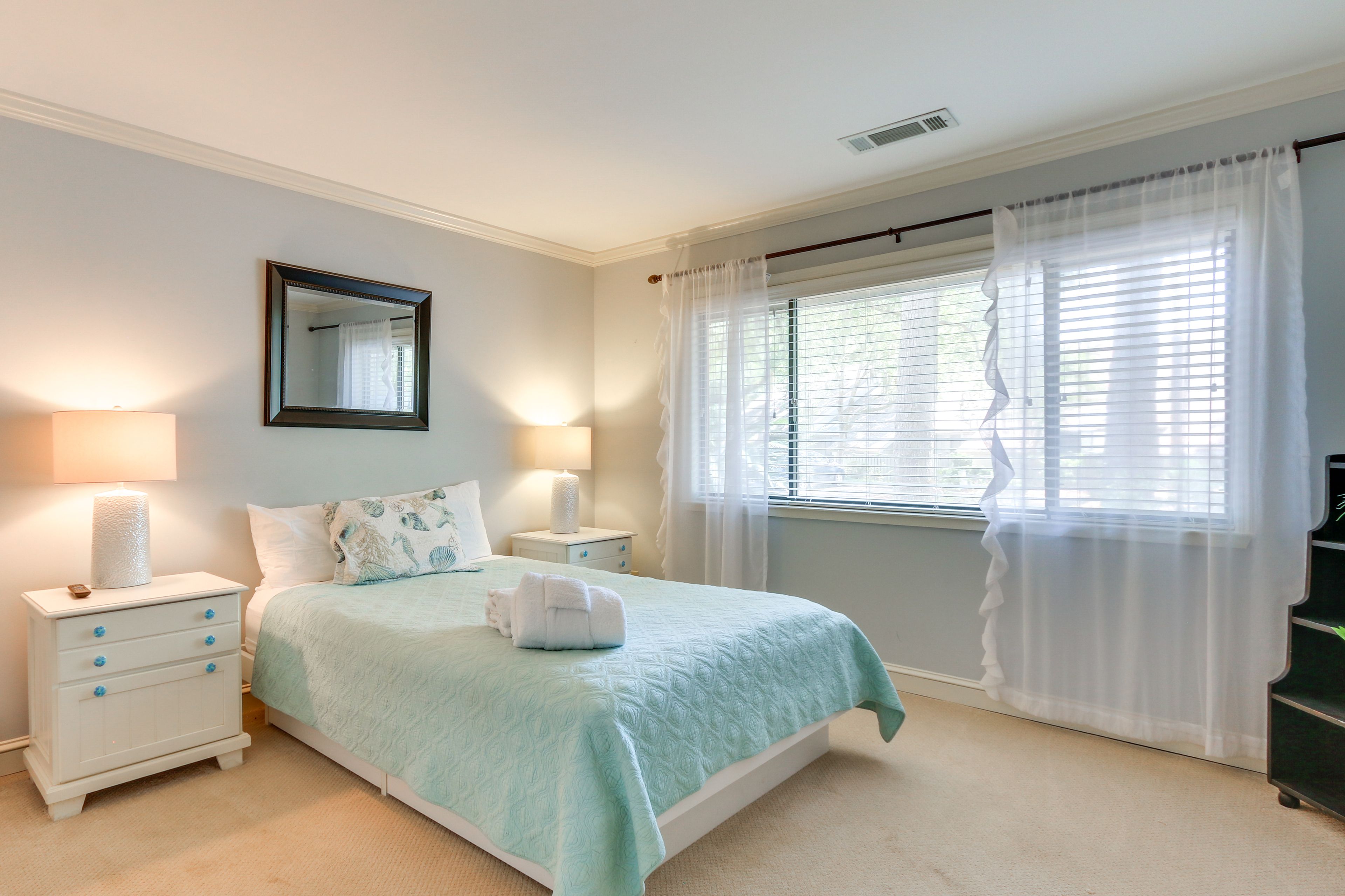 Bedroom 2 | Queen Bed | Linens Provided
