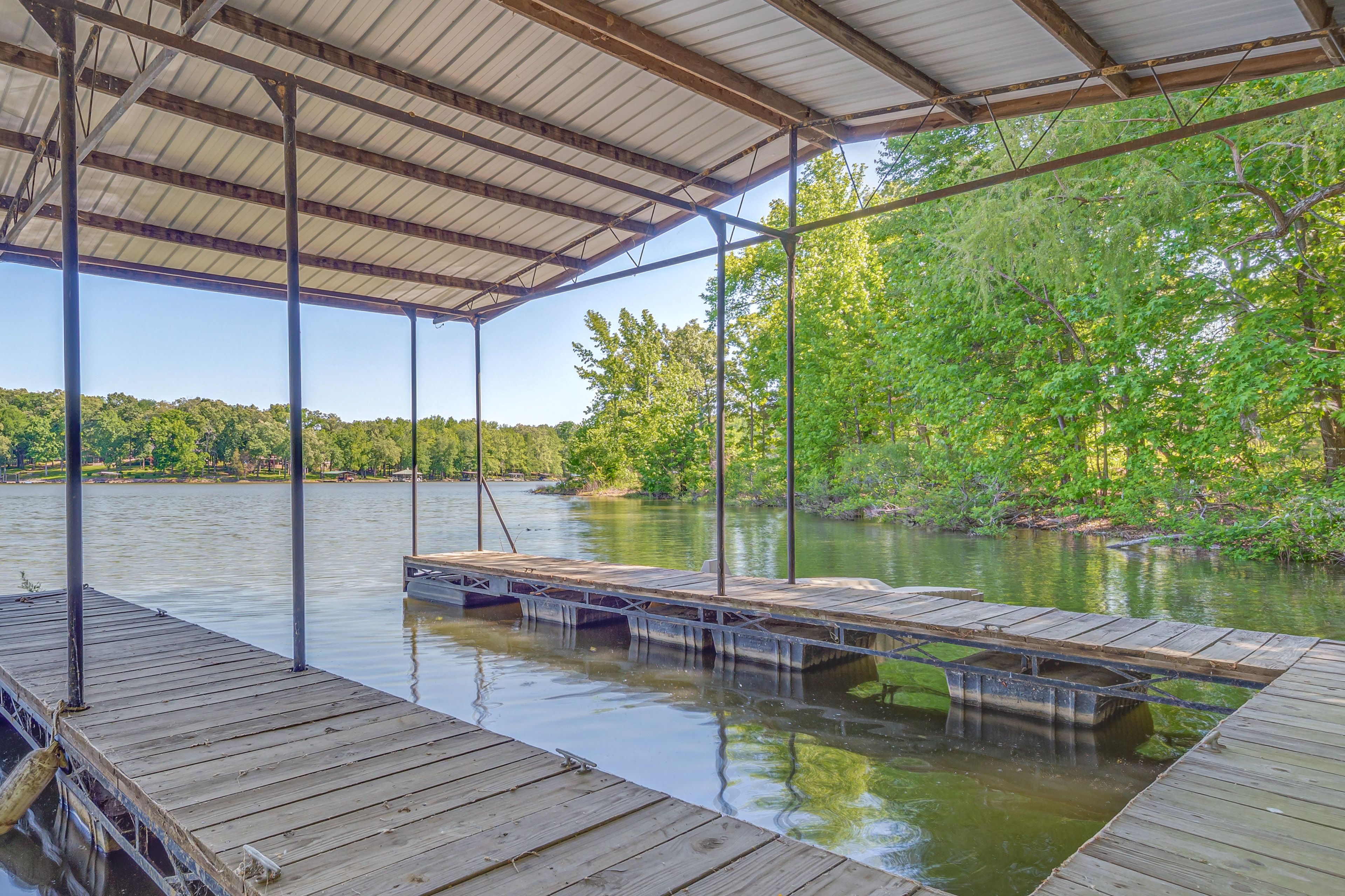 Cadiz Vacation Rental | 4BR | 2.5BA | 3,000 Sq Ft