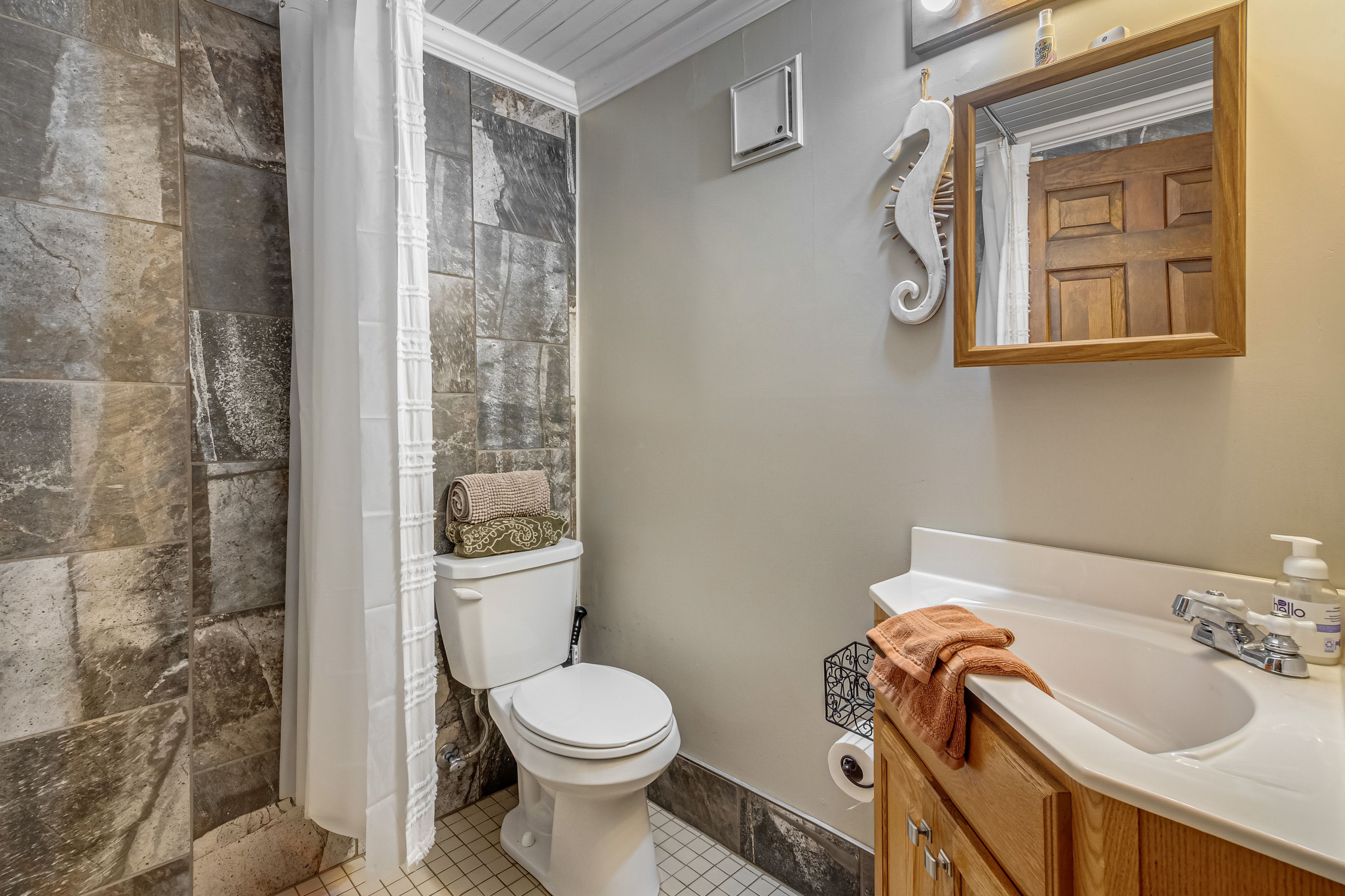 Full Bath | Lower Level