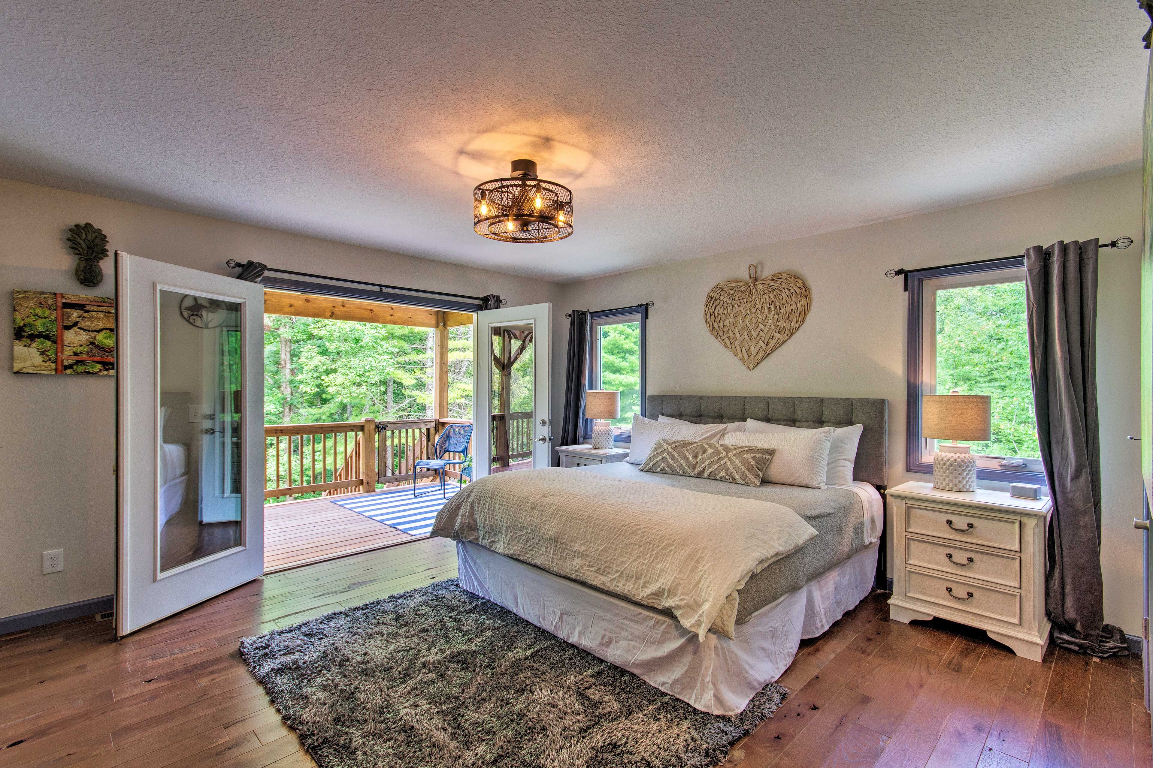 Bedroom 1 | King Bed | Access to Balcony