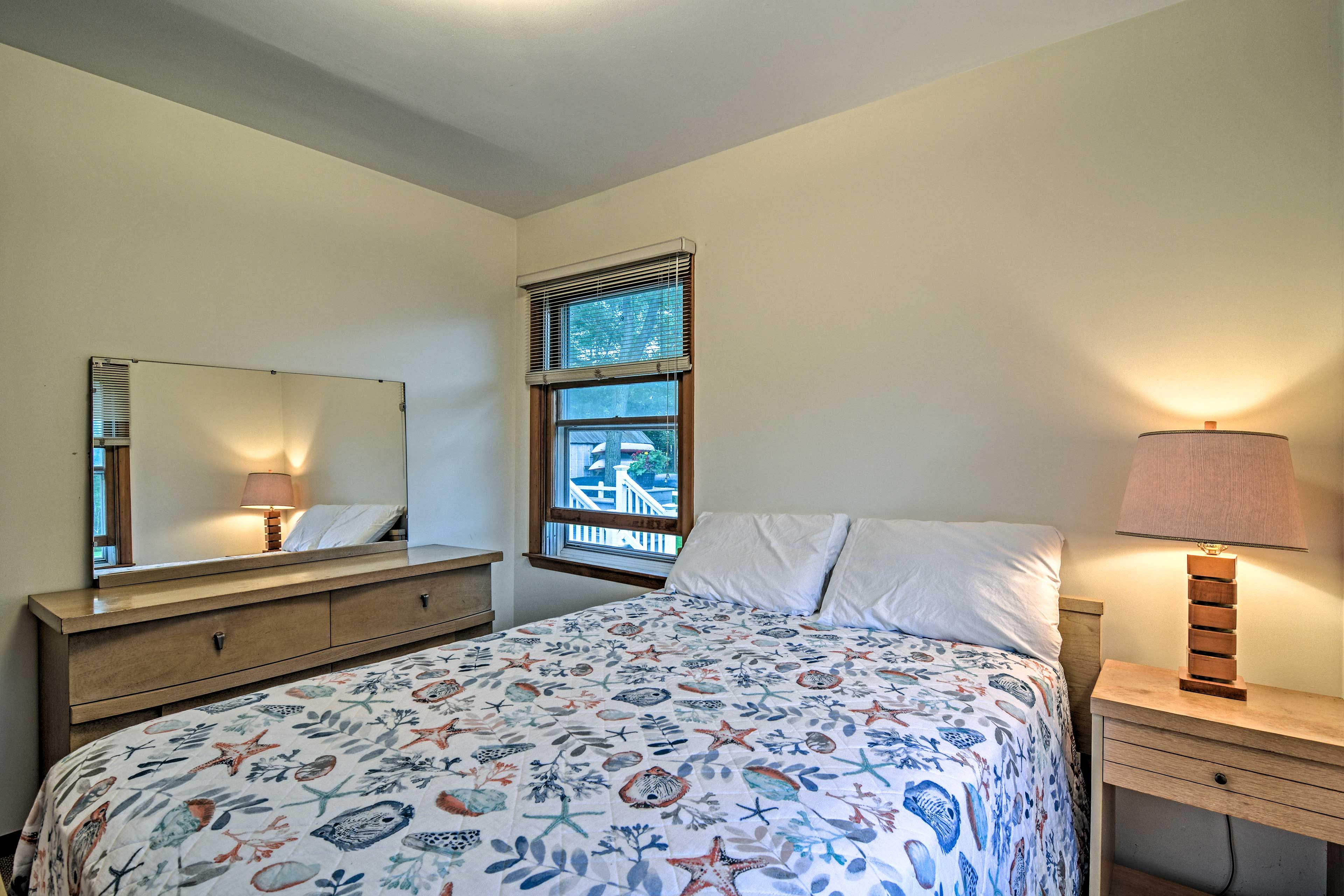 Bedroom 2 | Full Bed