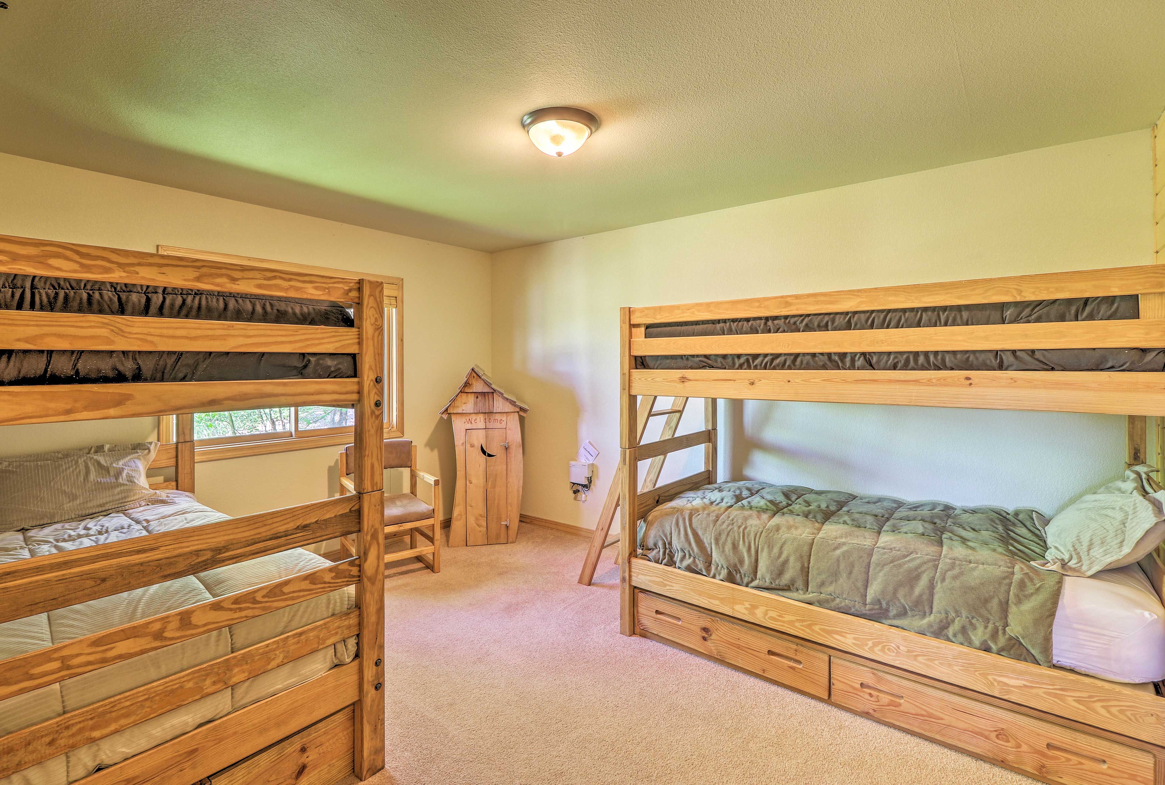 The bedroom offers 2 twin bunk beds.