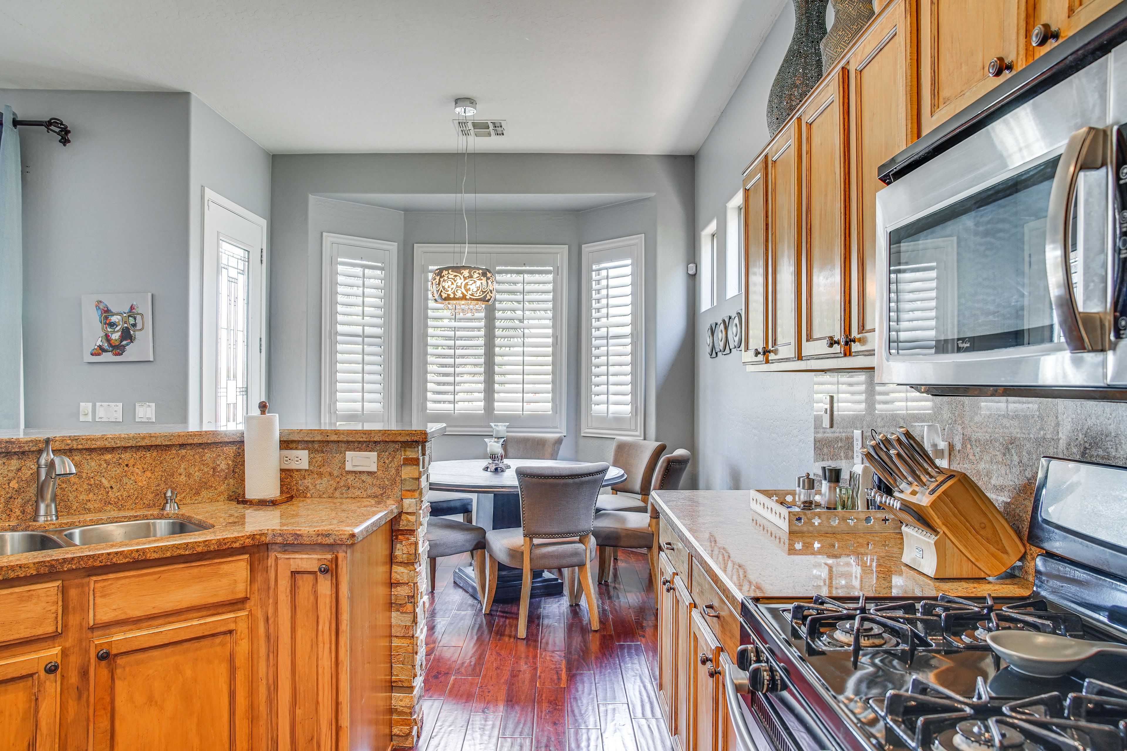 Kitchen | Trash Bags/Paper Towels