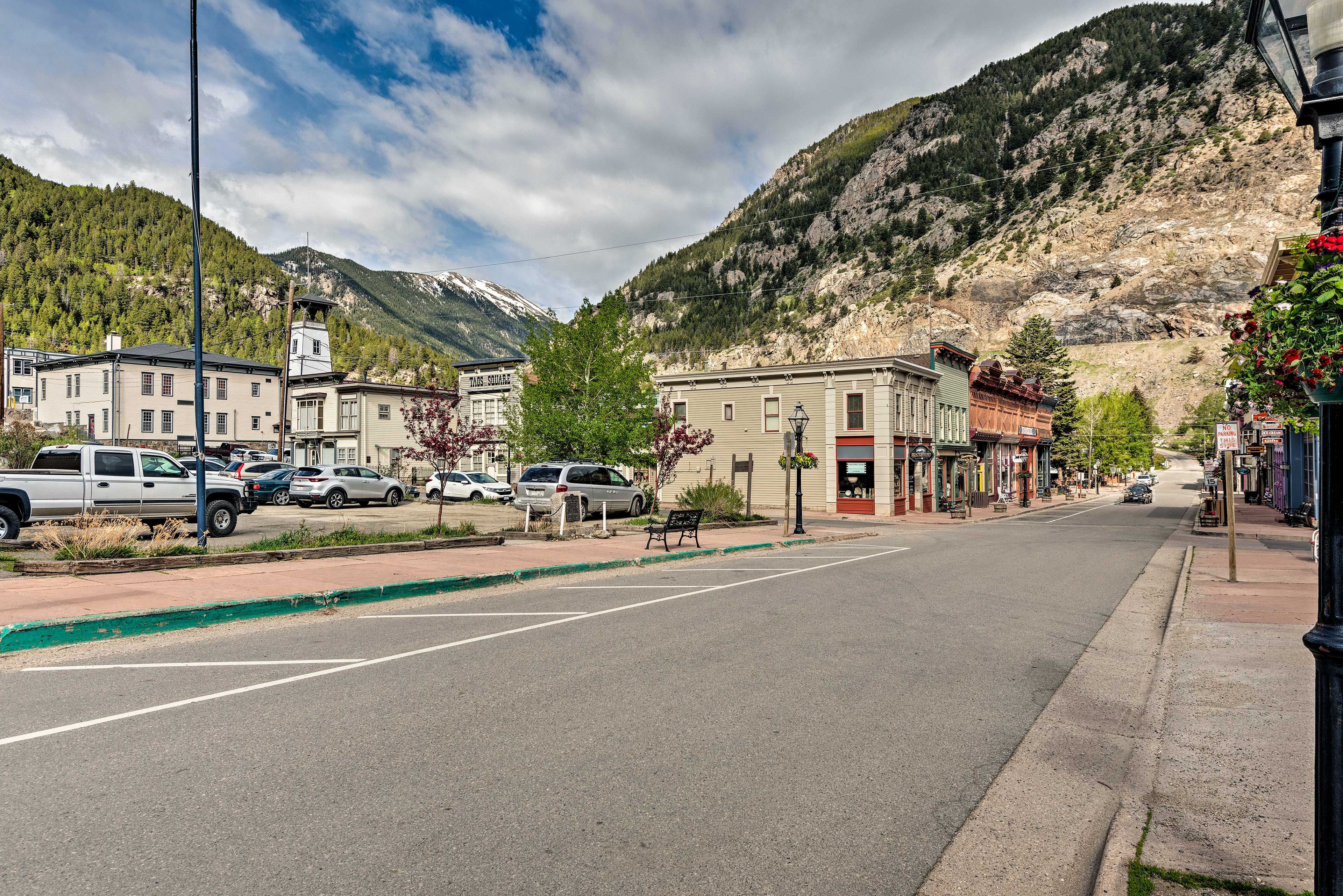 Main Street | 1 Block Away