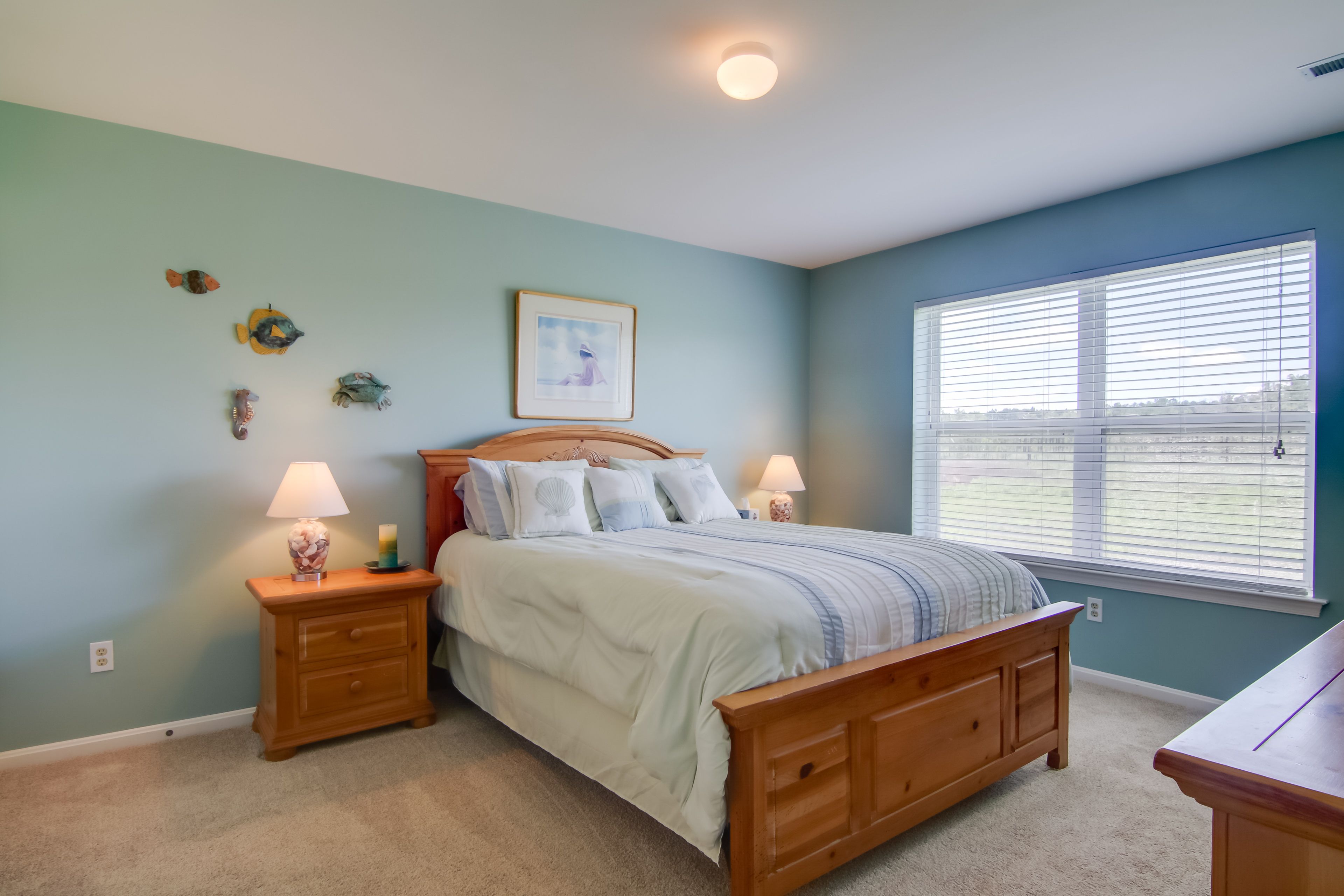Bedroom 1 | Queen Bed | Linens Provided