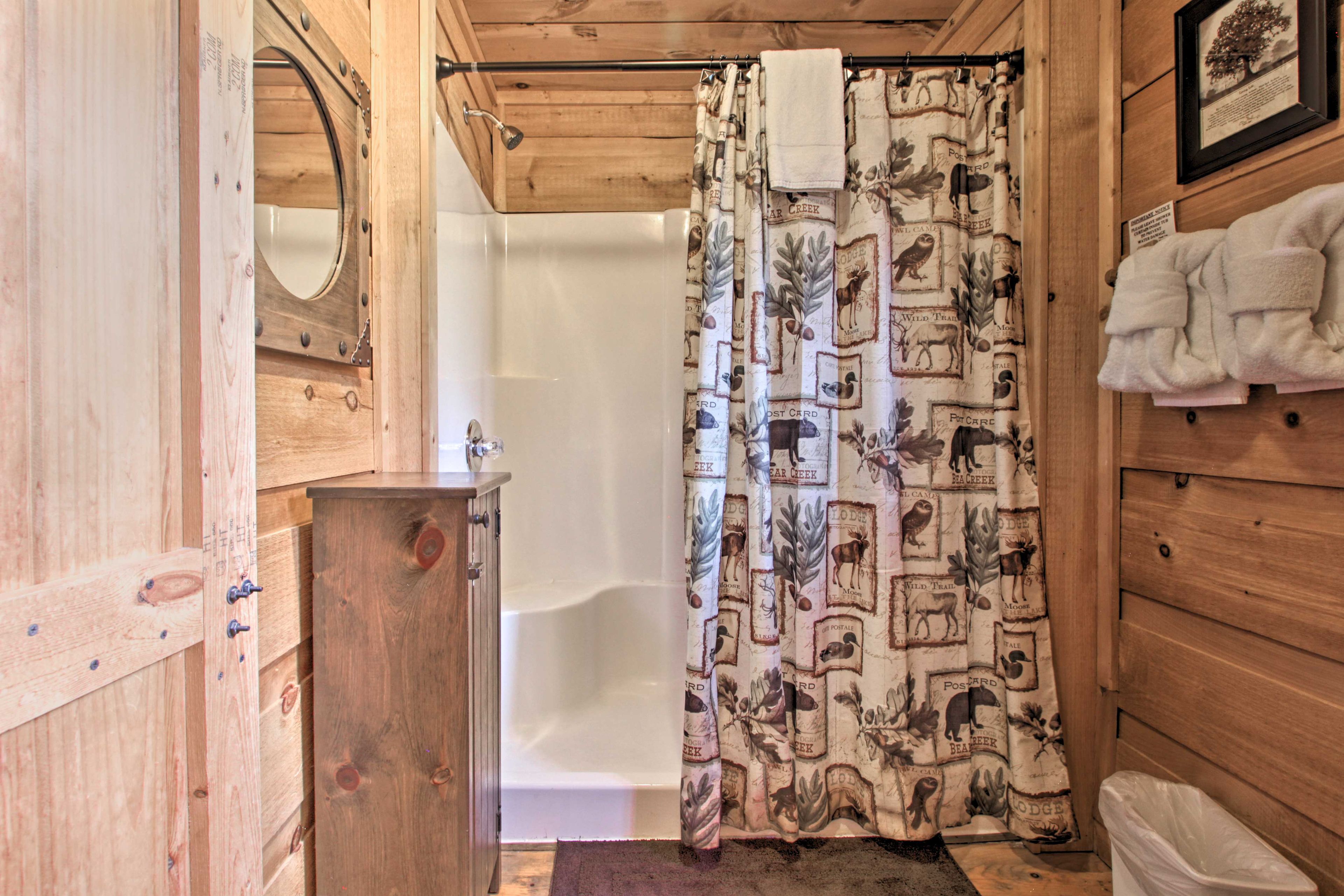 Full Bathroom