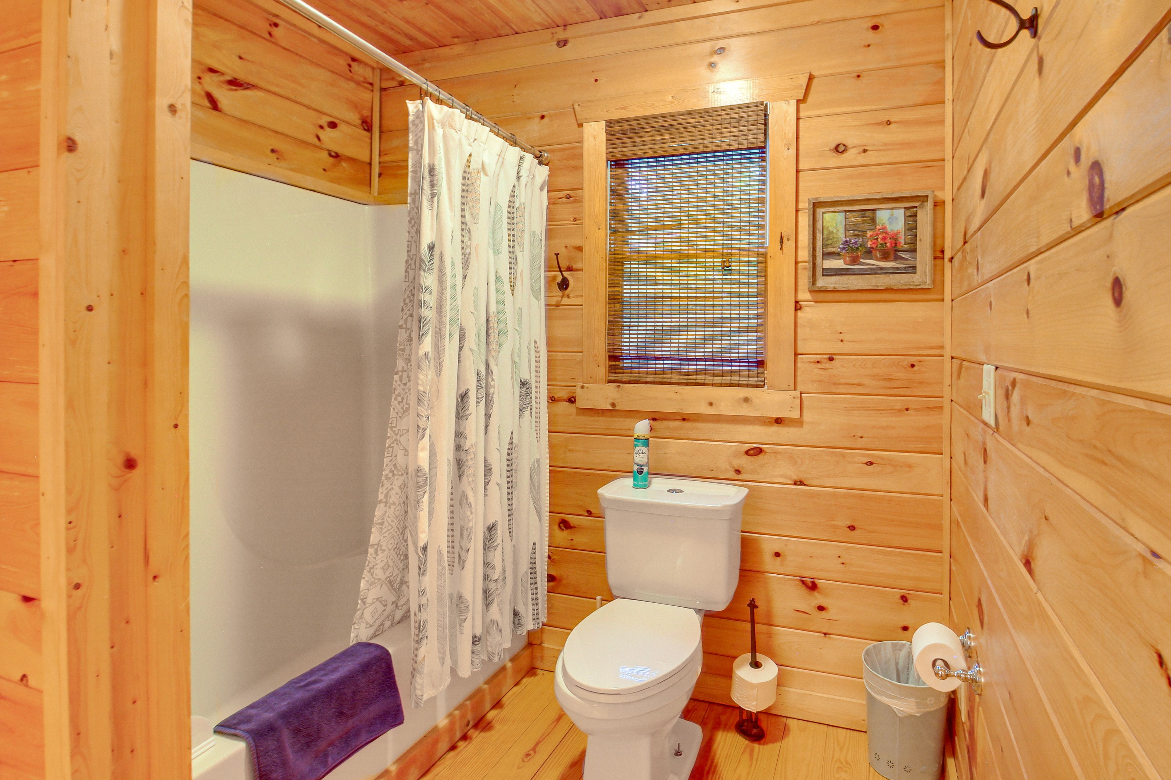 Full Bathroom