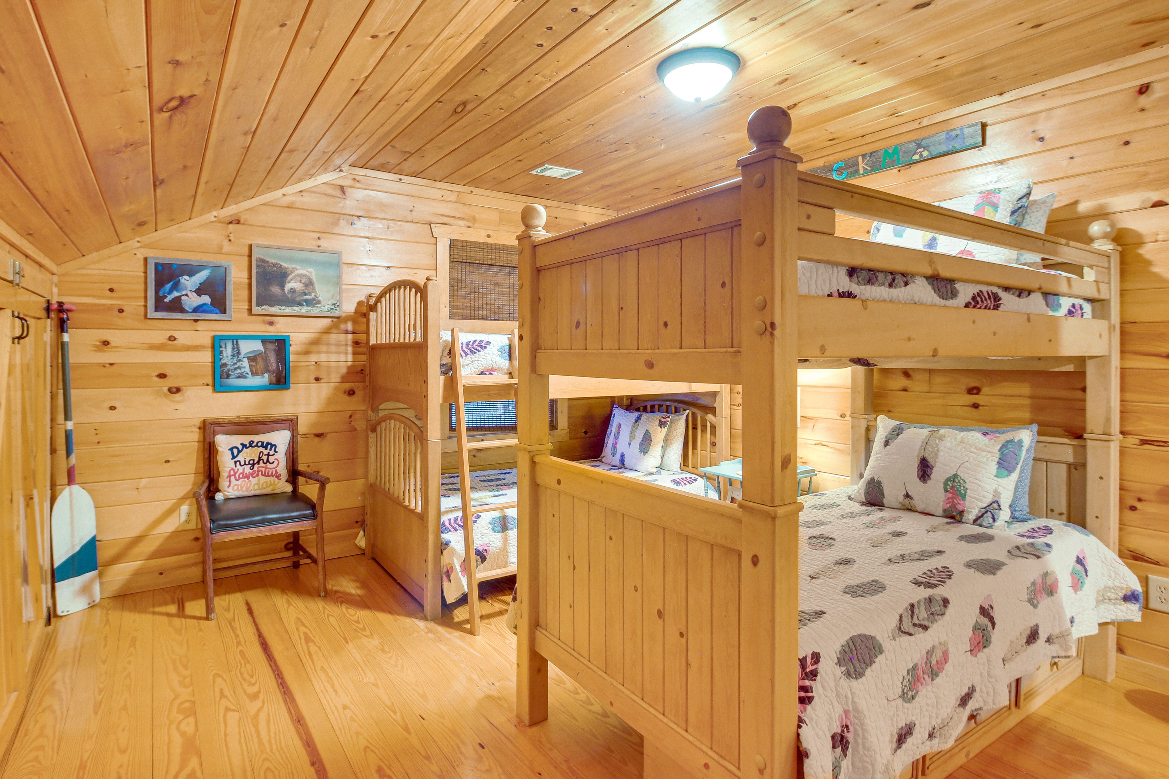 Bedroom 4 | 2 Twin Bunk Beds | 2nd Floor