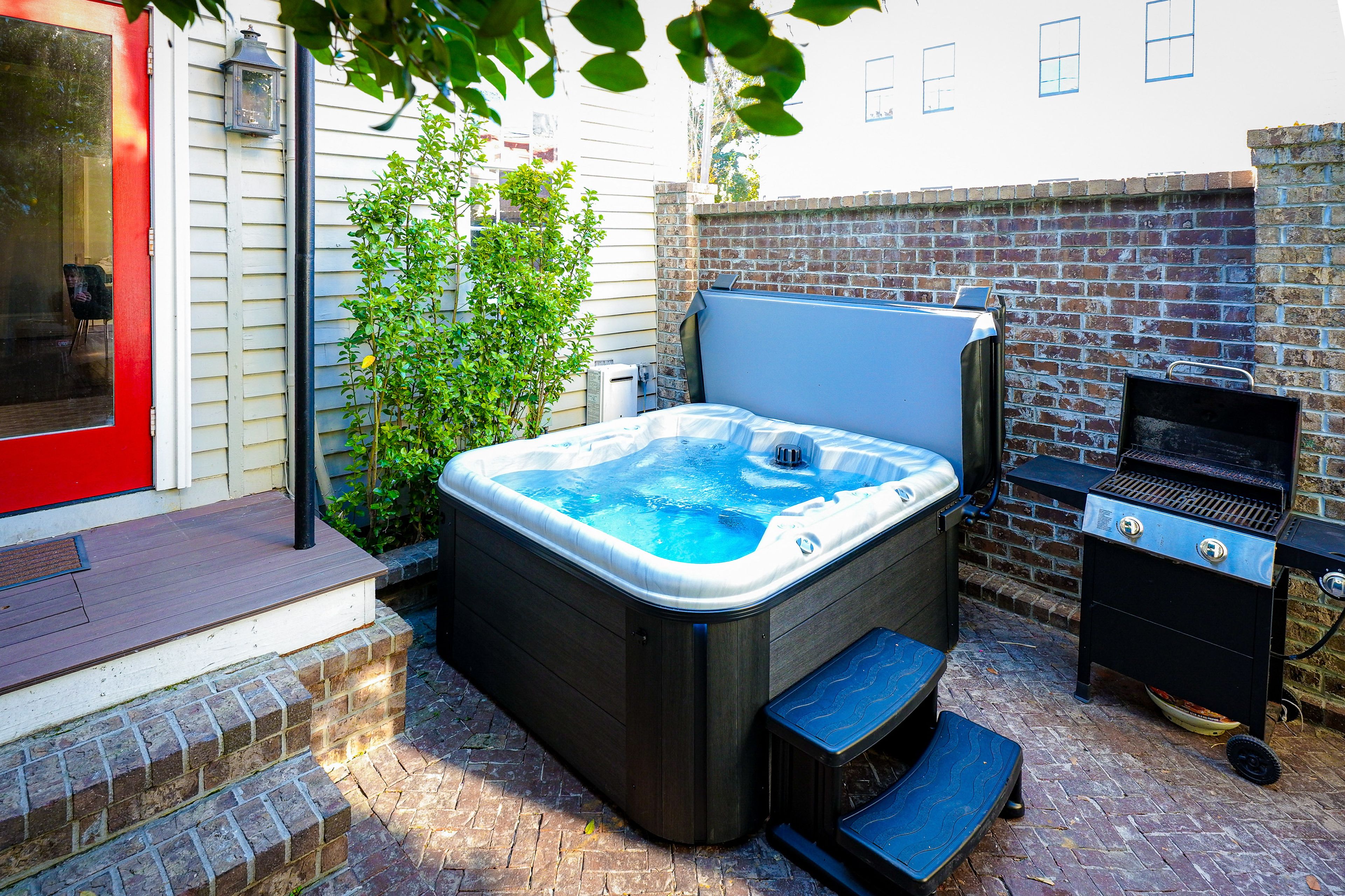Furnished Patio | Hot Tub