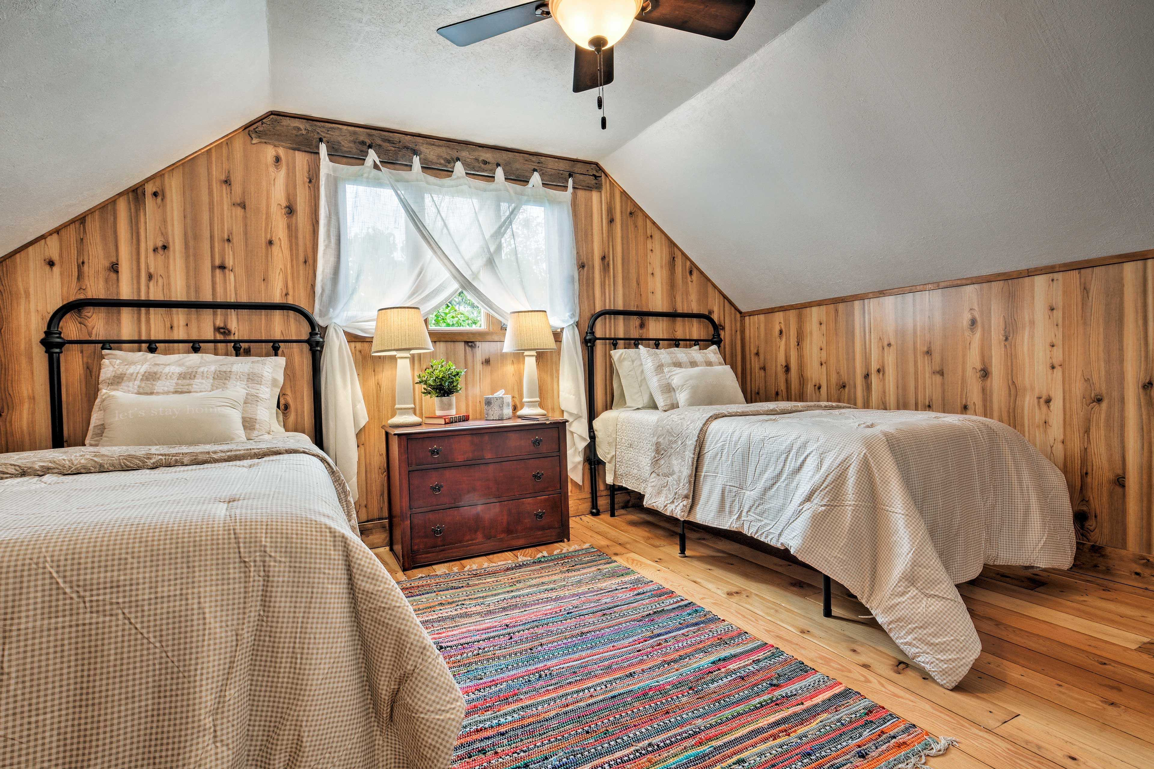 Bedroom 3 | 2 Twin Beds