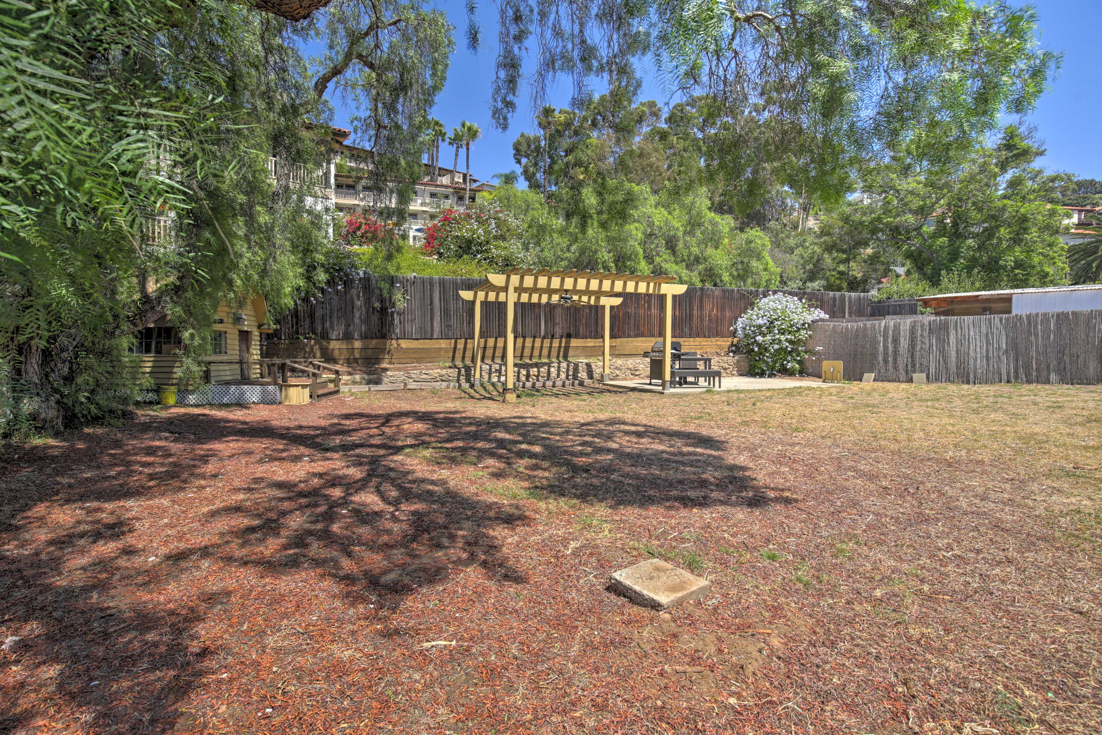 Six guests & their furry friend(s) can enjoy this property.
