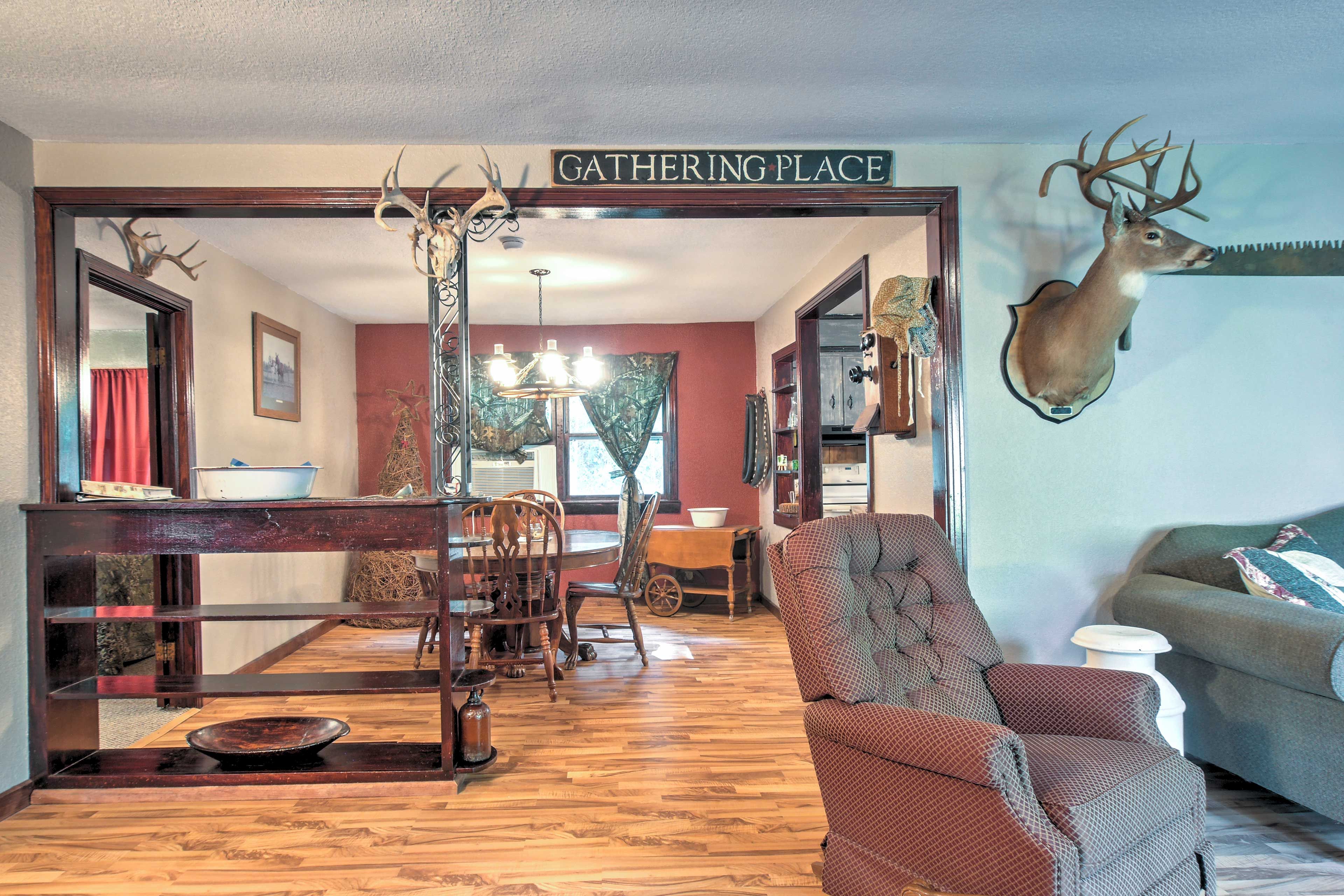 This home includes 3 bedrooms, 1.5 baths and all the modern comforts.