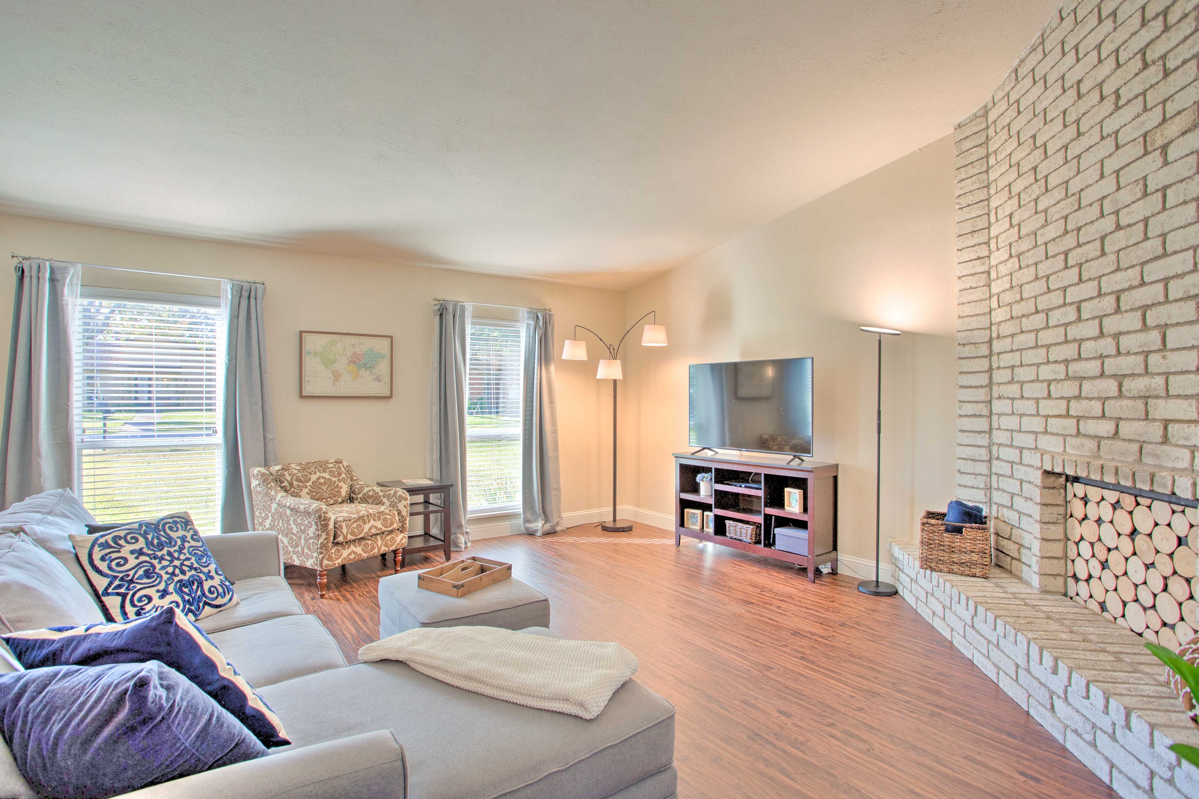 Plano Vacation Rental | 3BR | 2BA | 1,500 Sq Ft | Step-Free Access