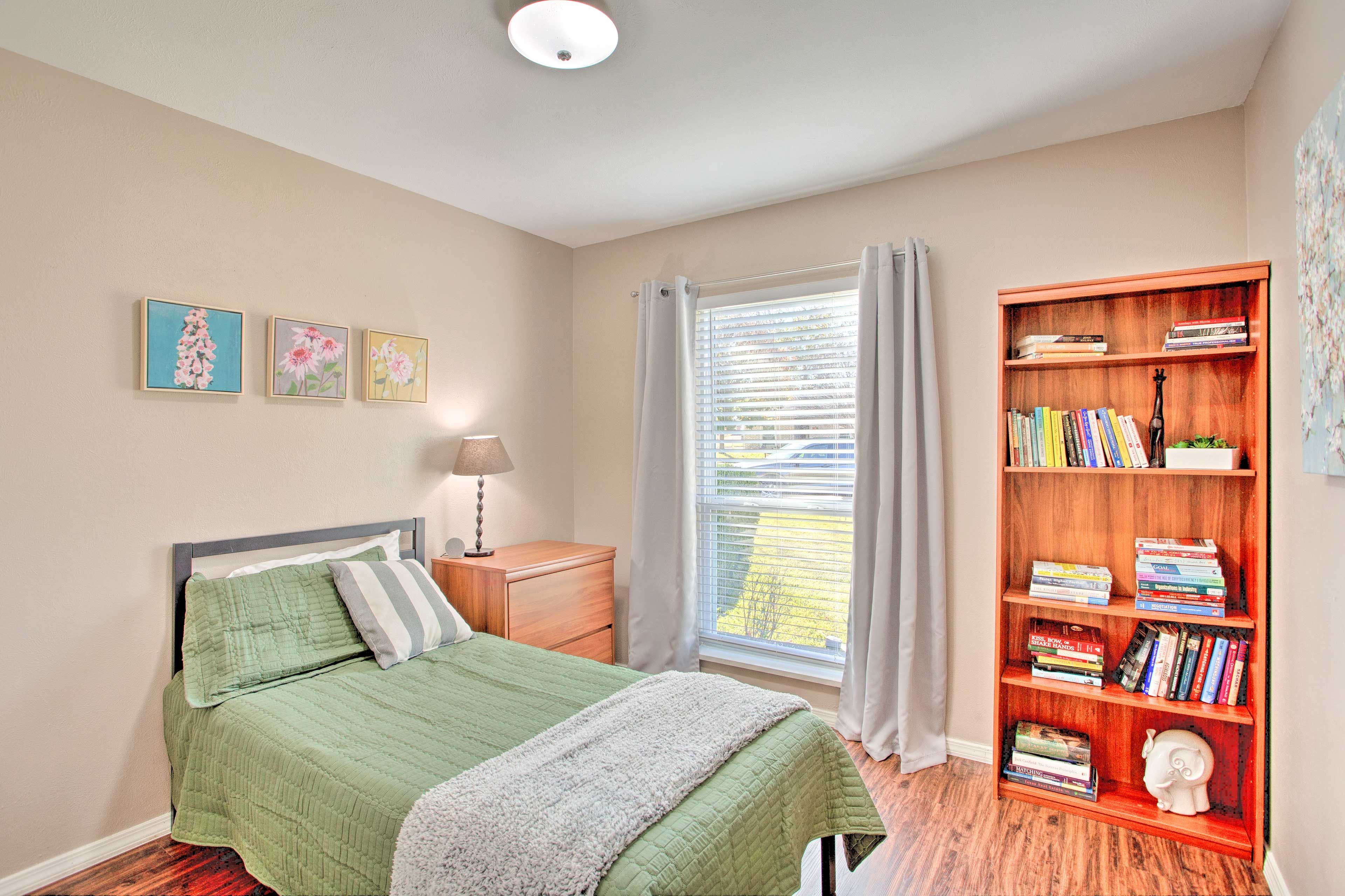 Bedroom 3 | Twin Bed