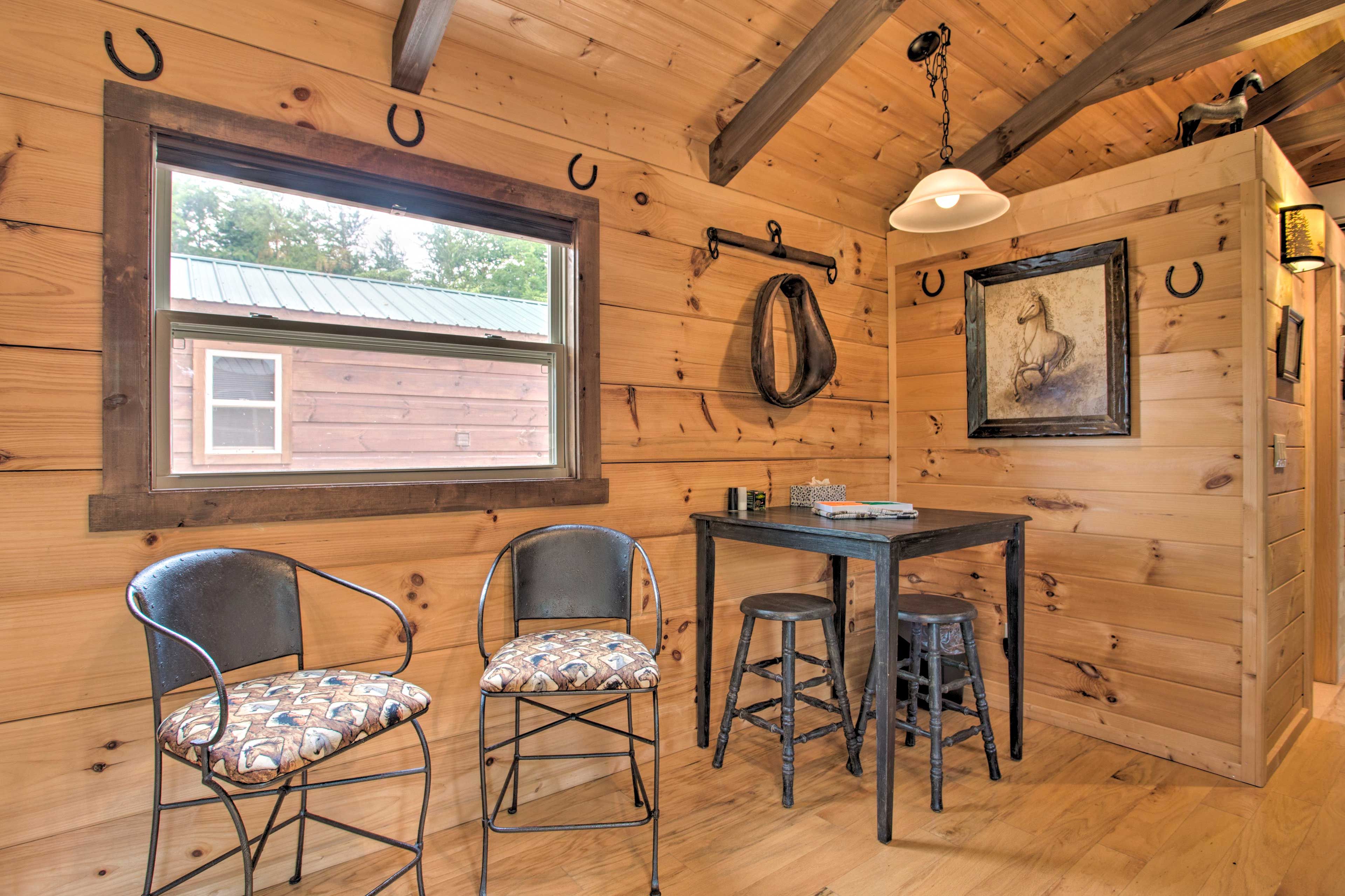 Sitting Area | Rustic Furnishings